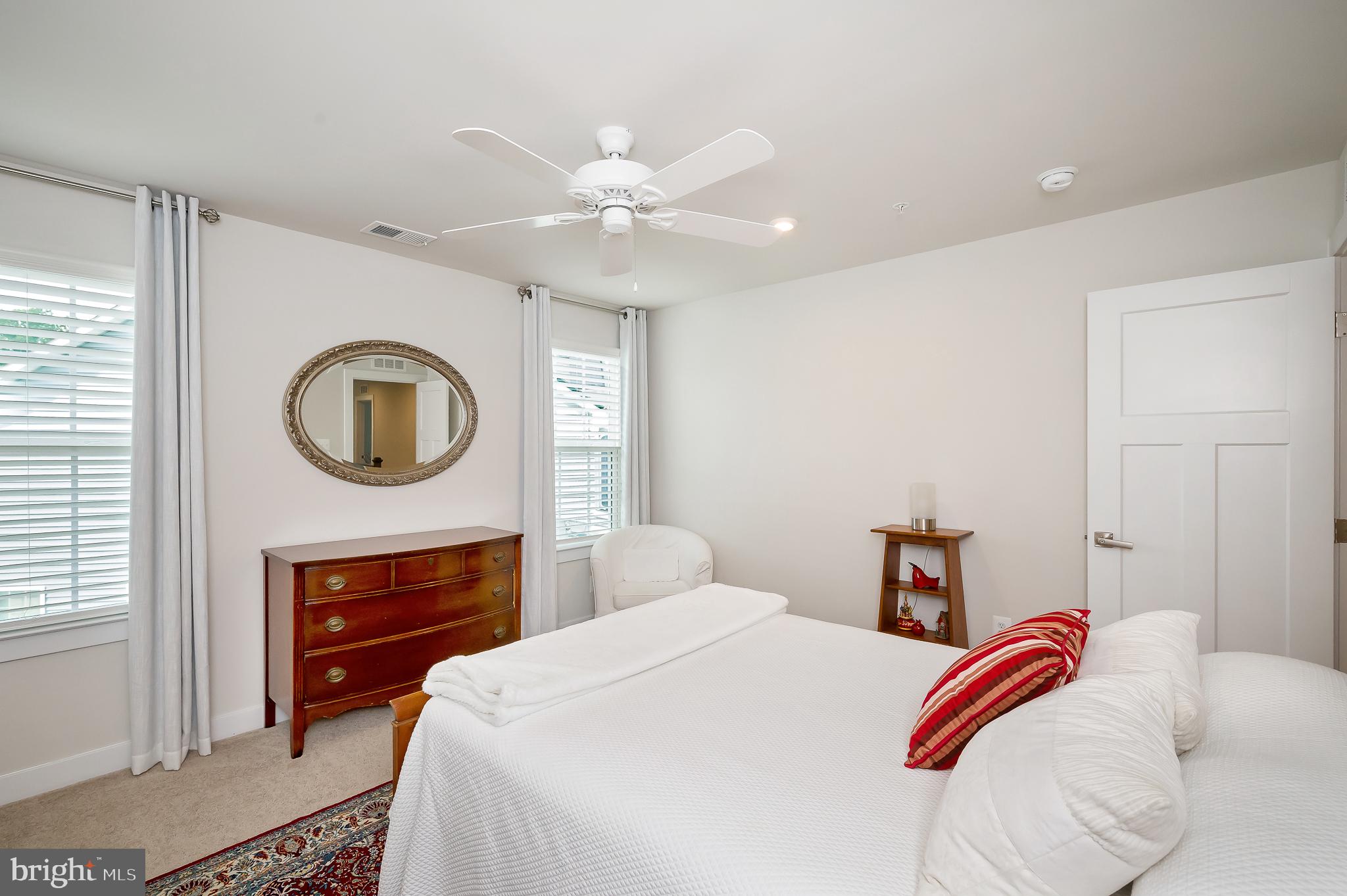 TWO RIVERS - Residential