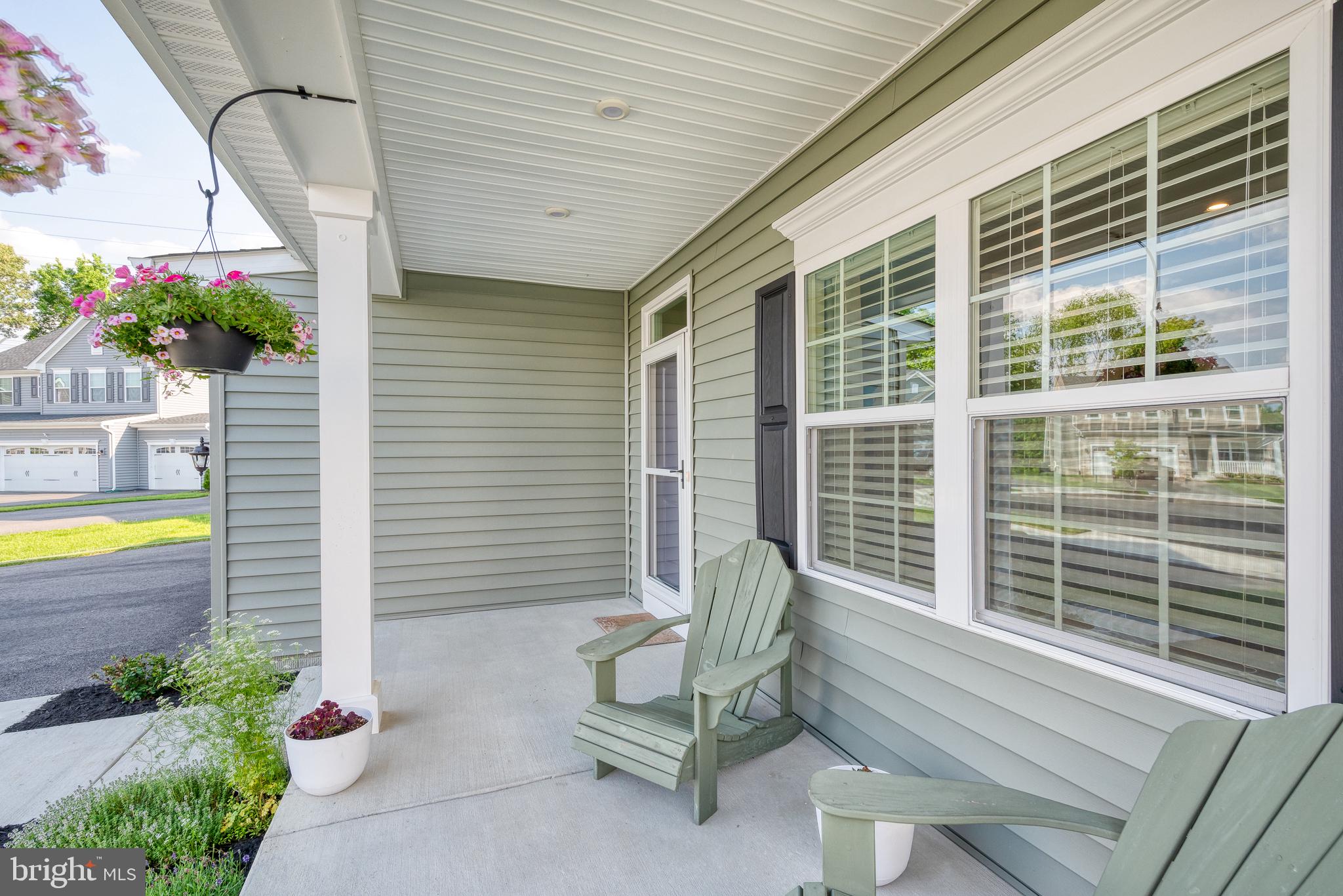 TWO RIVERS - Residential