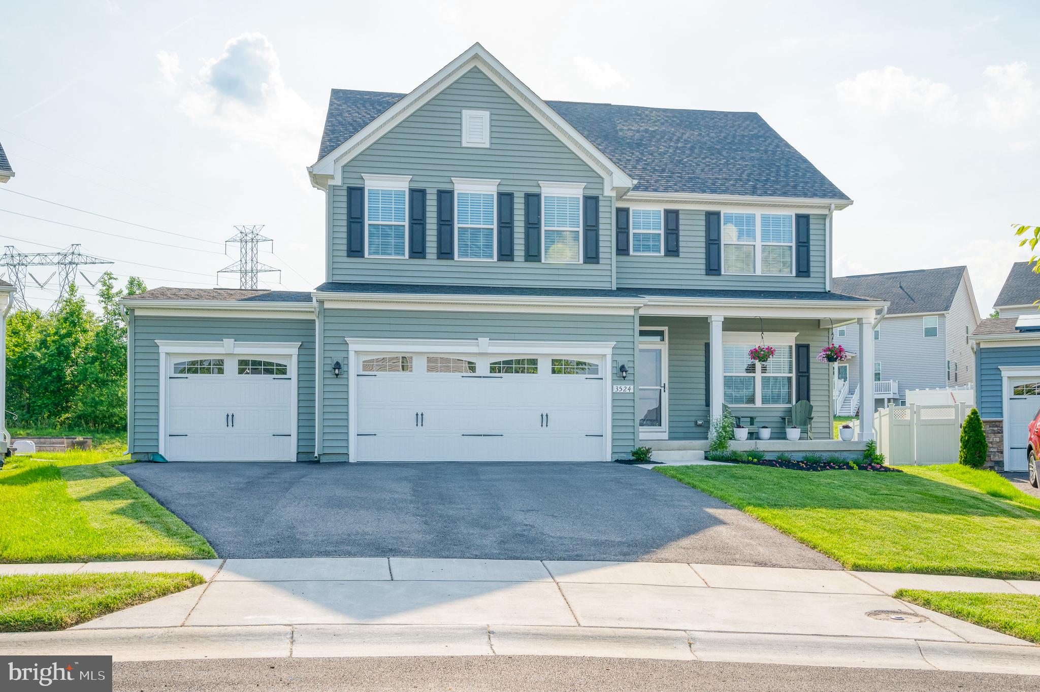 TWO RIVERS - Residential