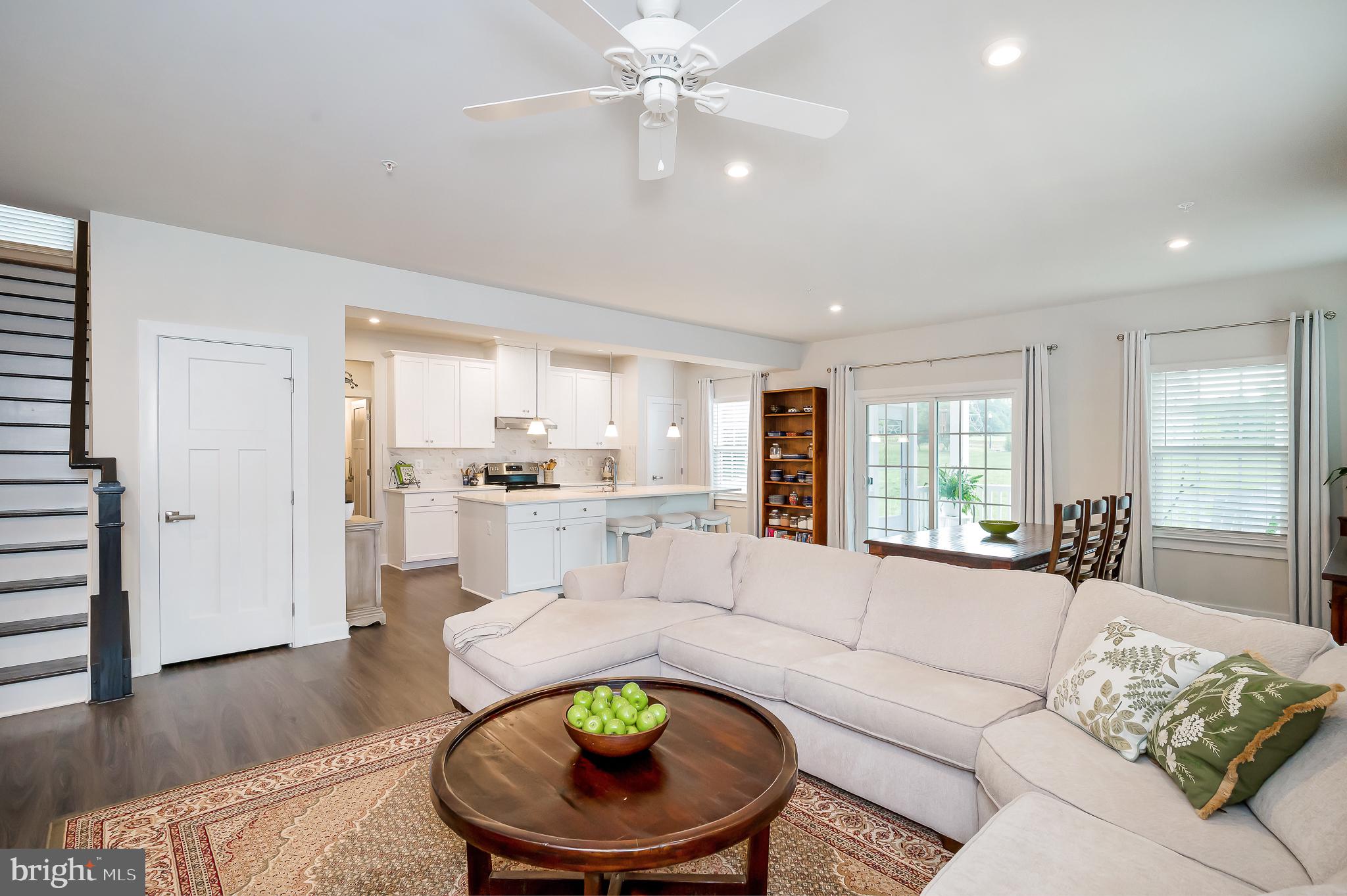 TWO RIVERS - Residential