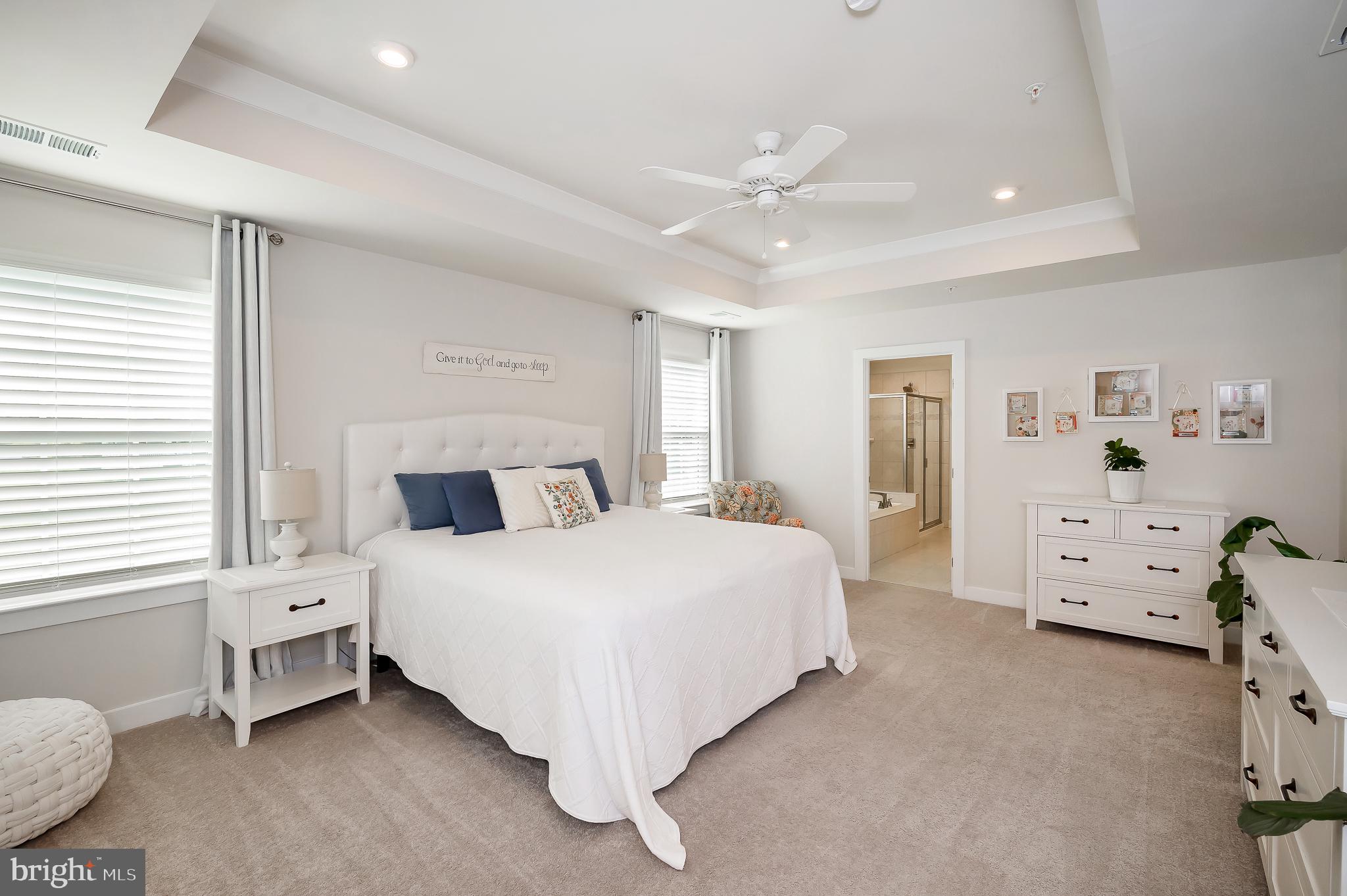 TWO RIVERS - Residential