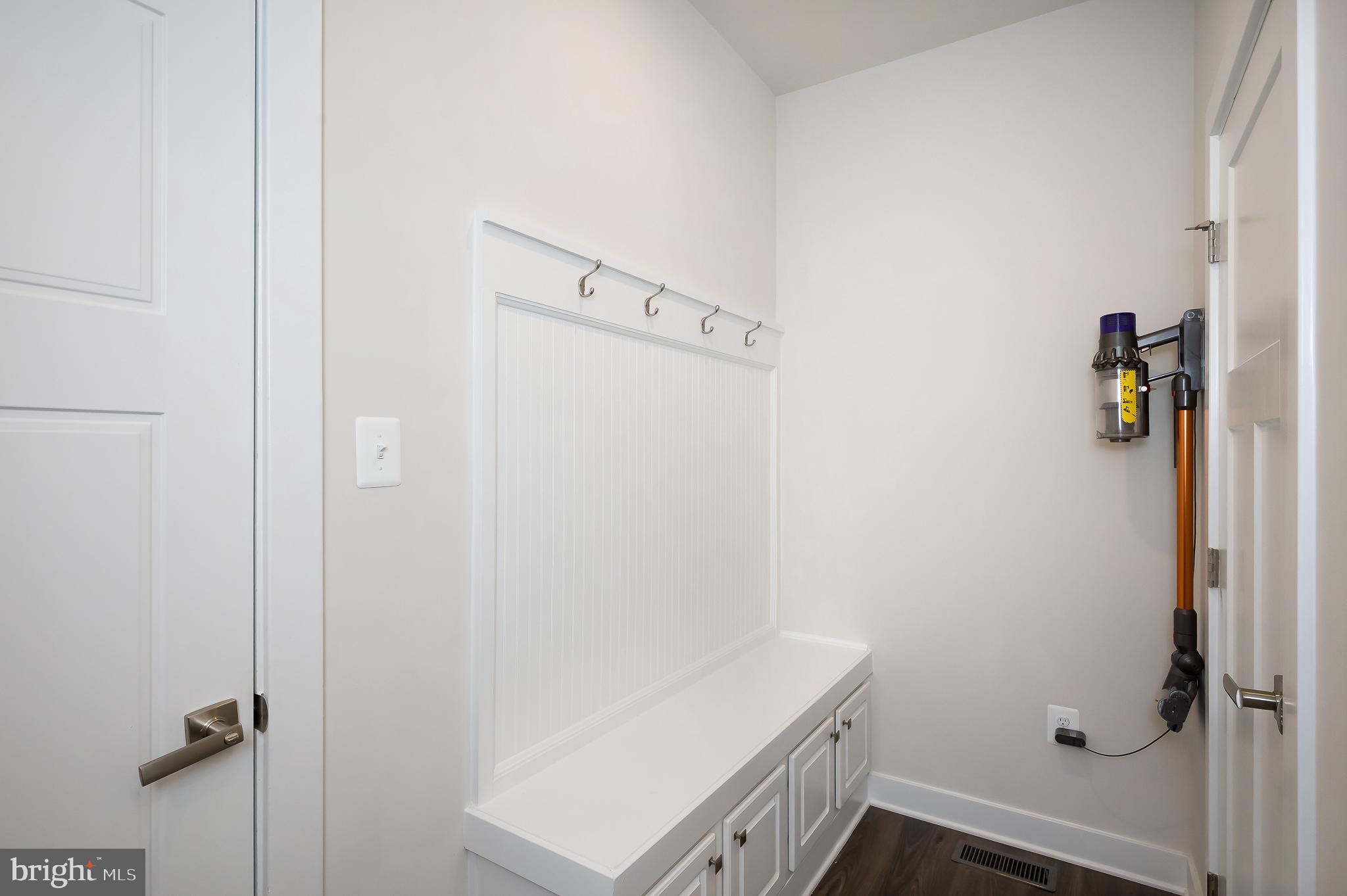 TWO RIVERS - Residential