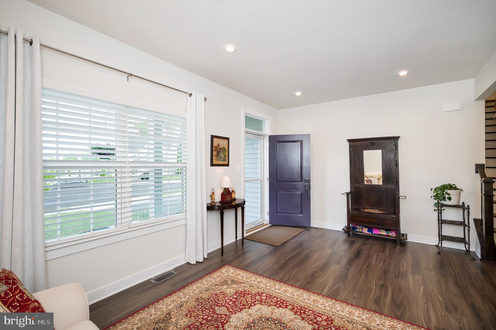 TWO RIVERS - Residential