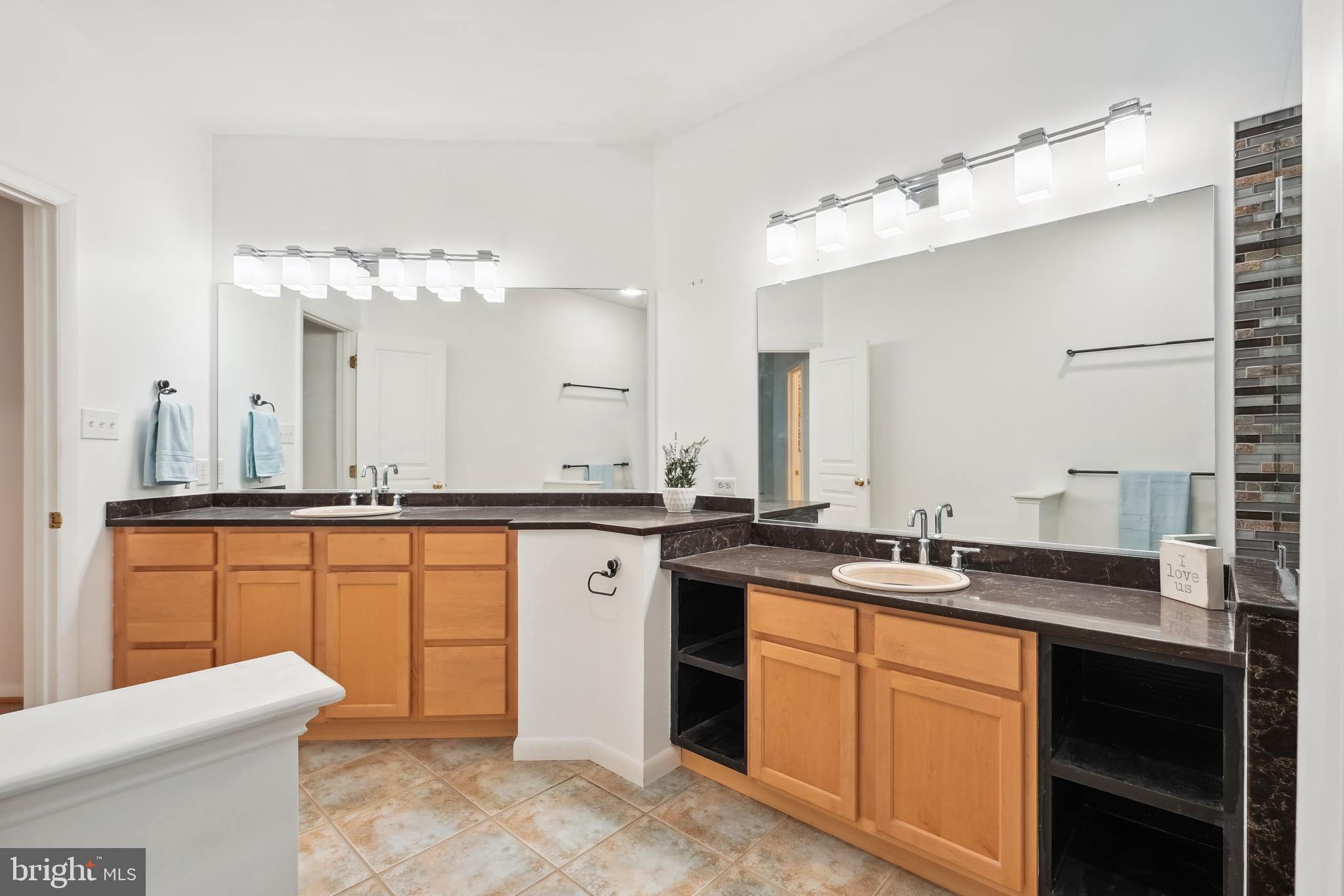 BRIGHTON WOODS - Residential