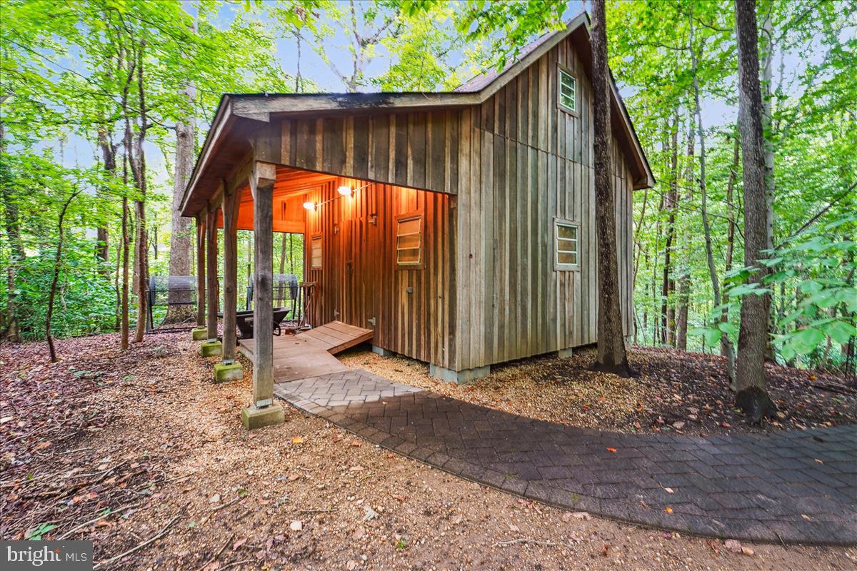 BRIGHTON WOODS - Residential