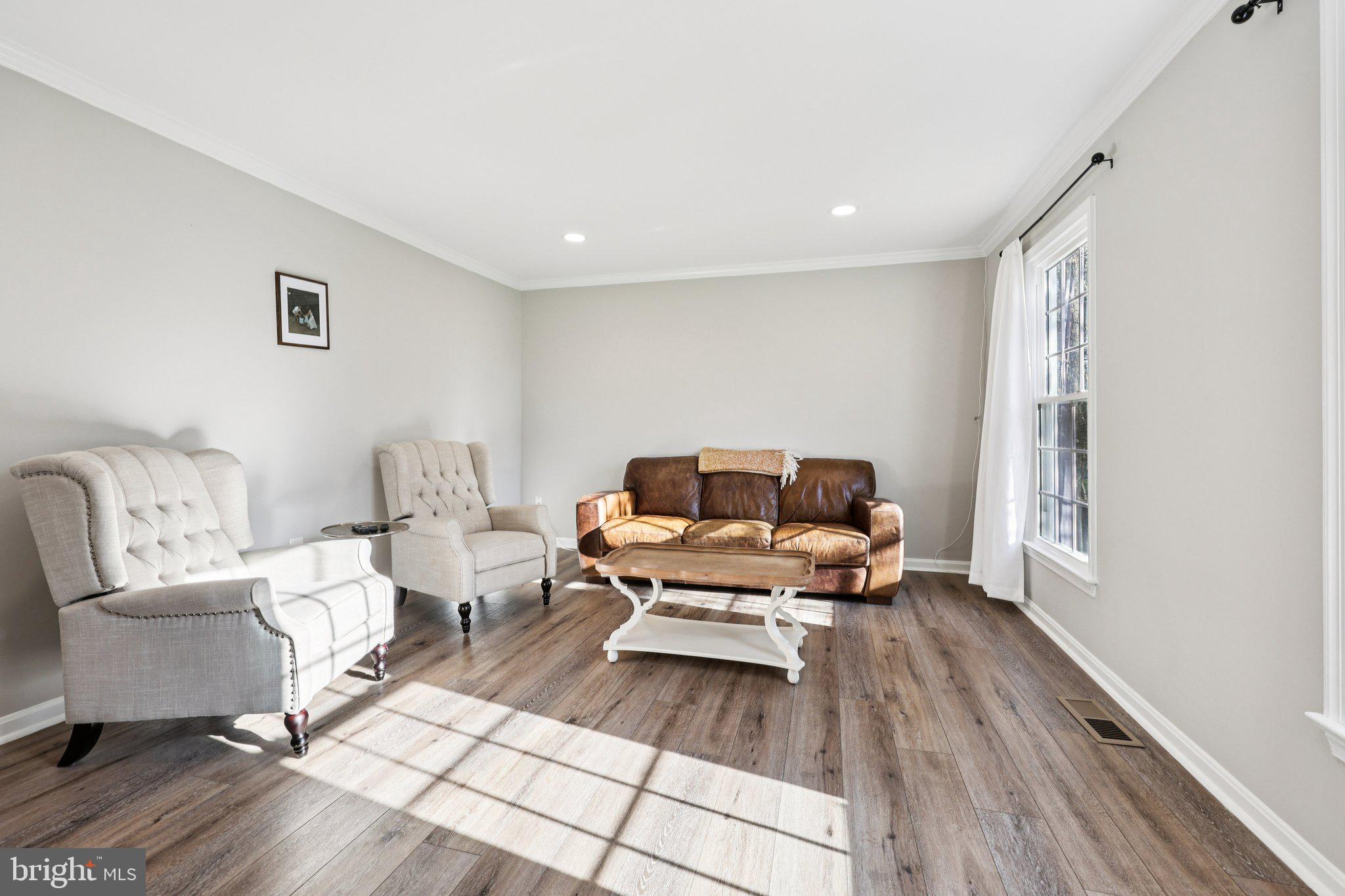 WOODBINE WOODS - Residential