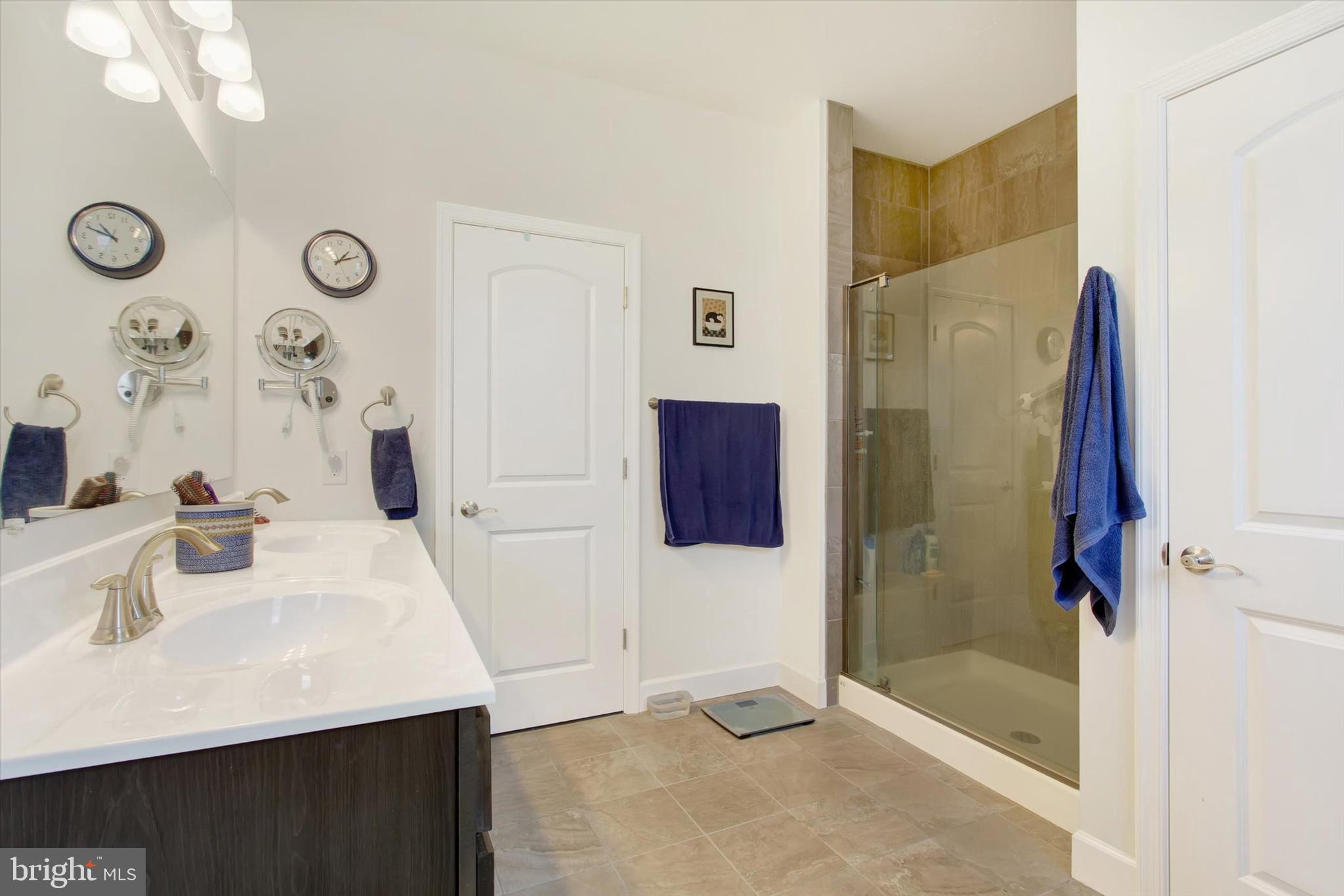 CUMBERLAND VILLAGE - Residential