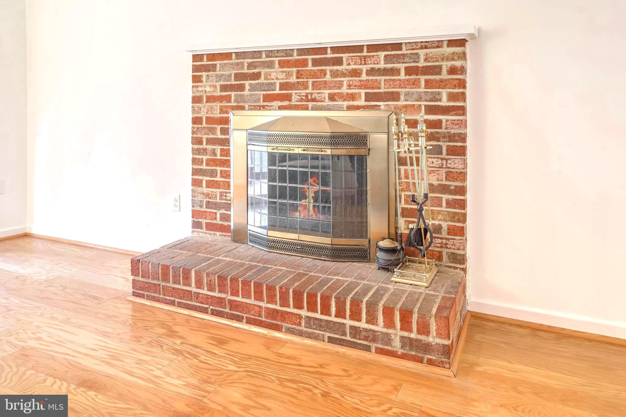 LONG REACH - Residential