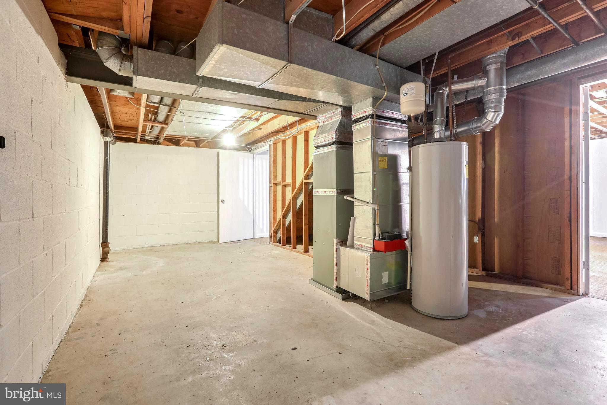 LONG REACH - Residential