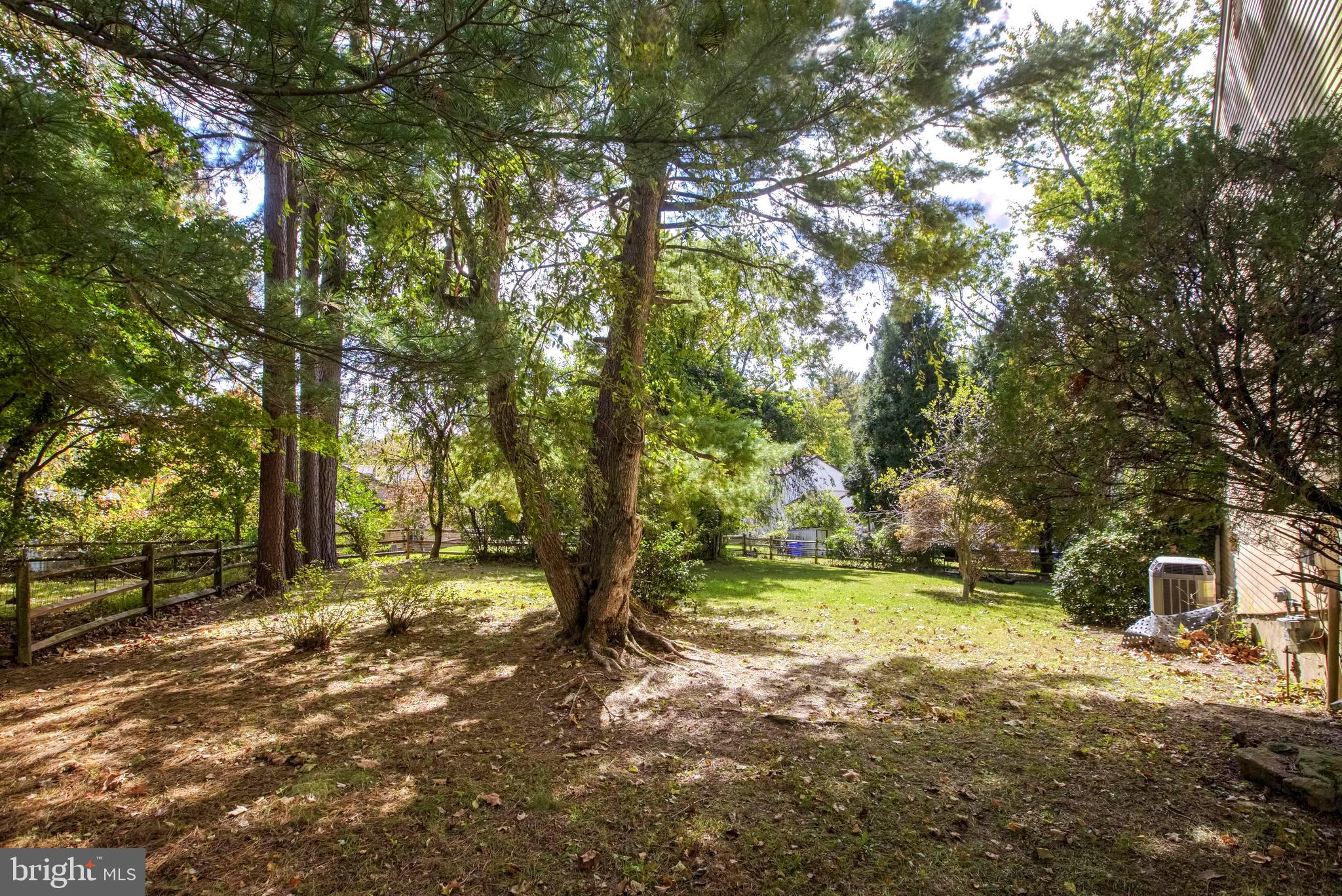 LONG REACH - Residential