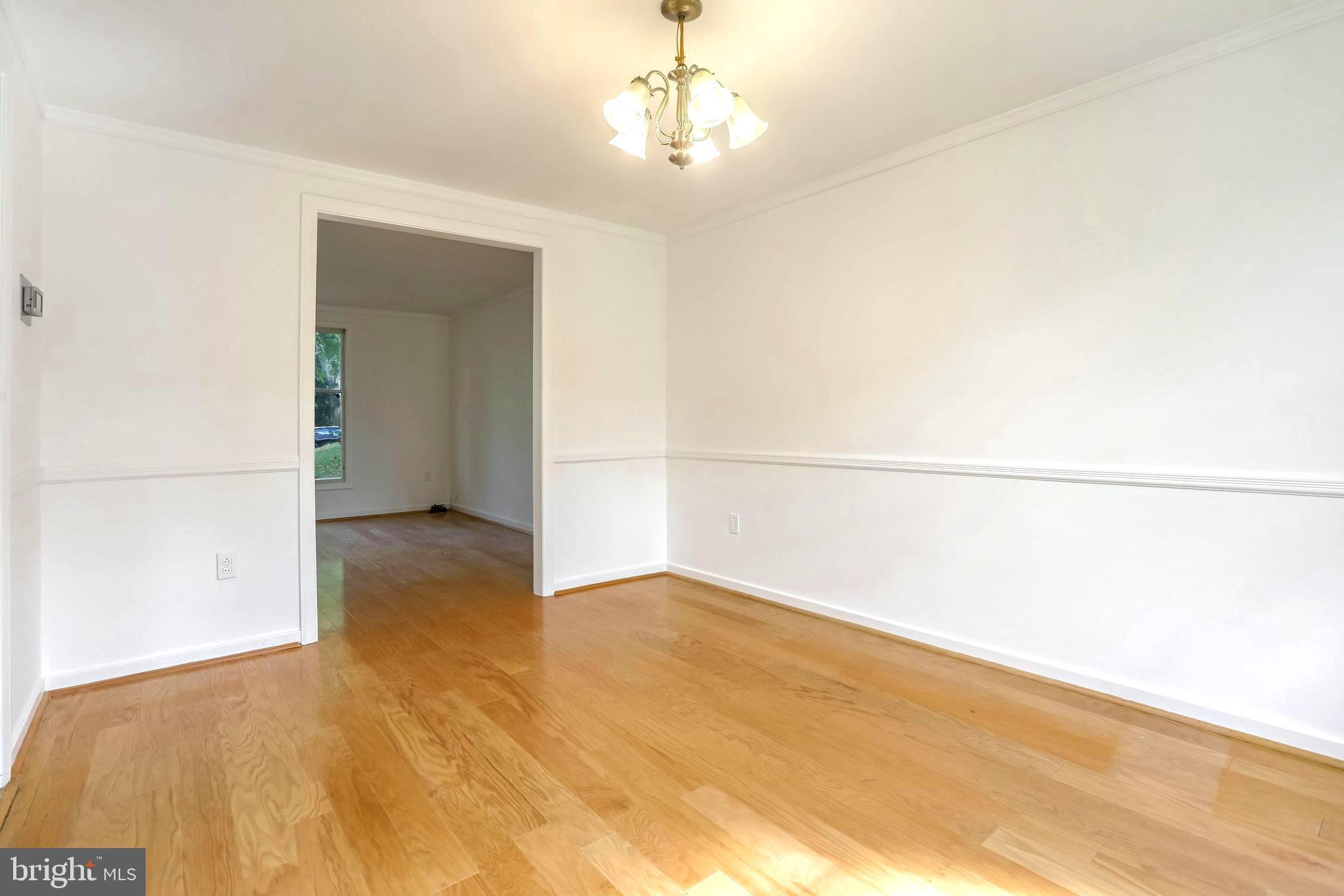 LONG REACH - Residential