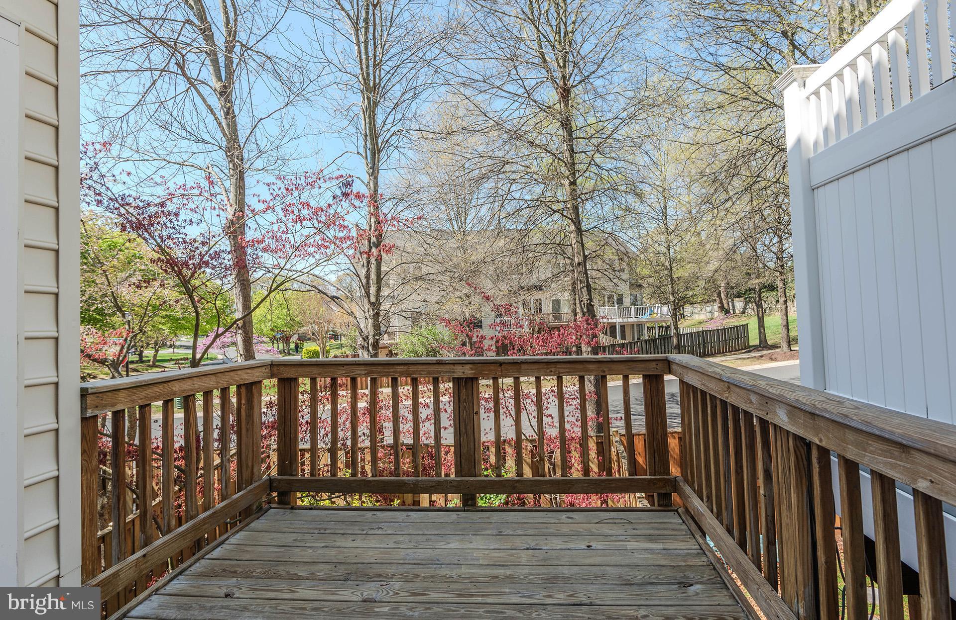 CROFTON MANOR - Residential