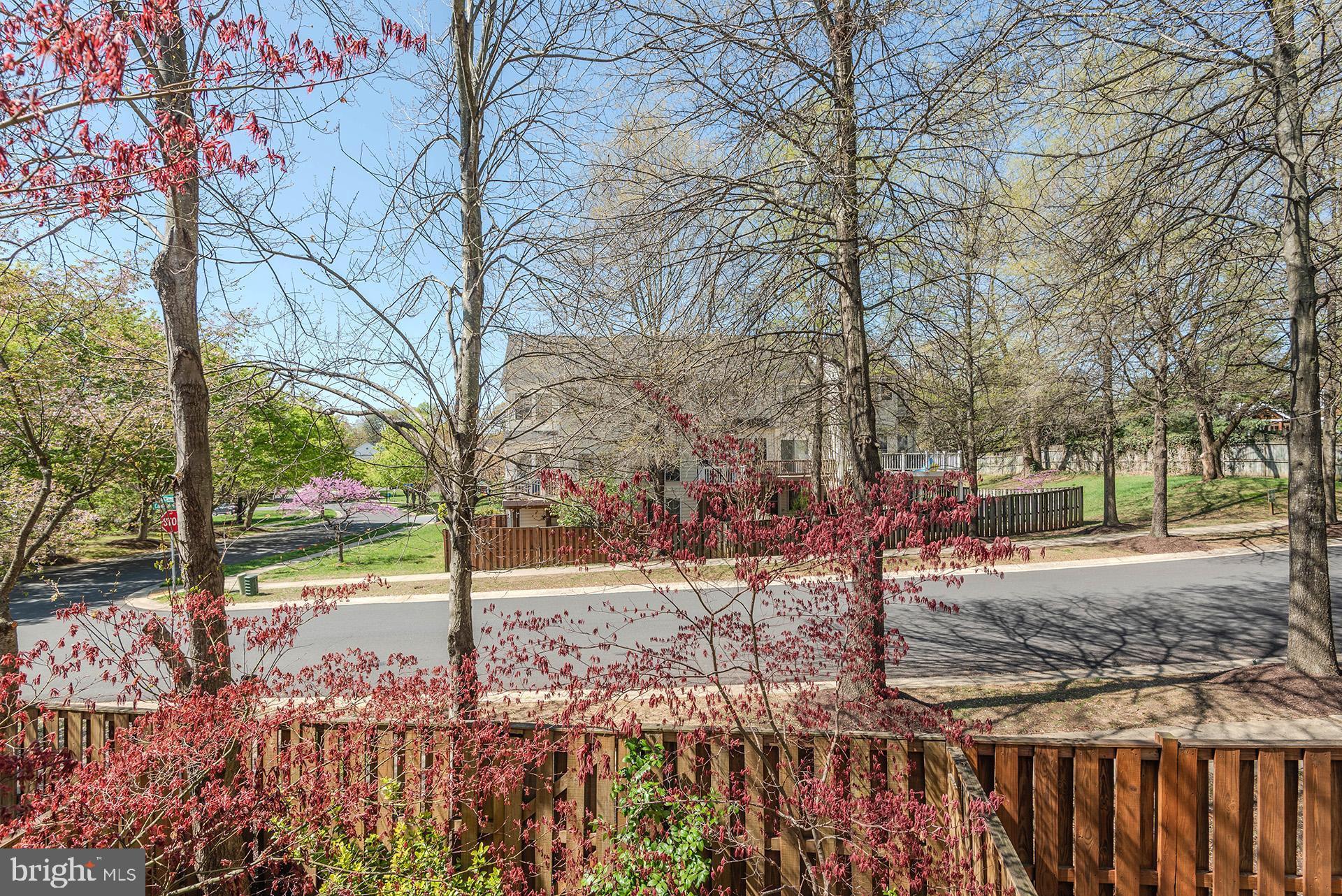 CROFTON MANOR - Residential