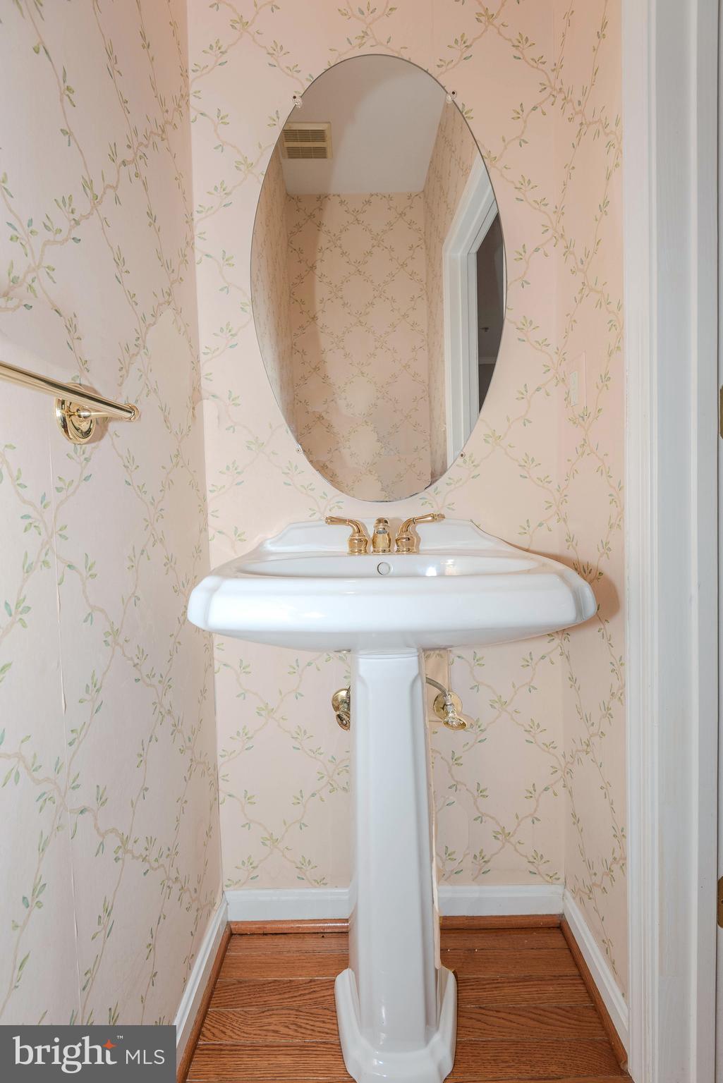 CROFTON MANOR - Residential