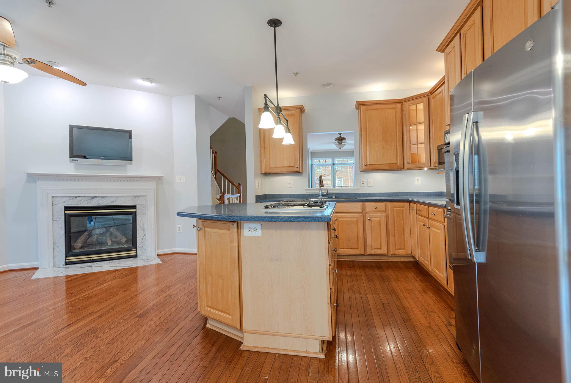 CROFTON MANOR - Residential