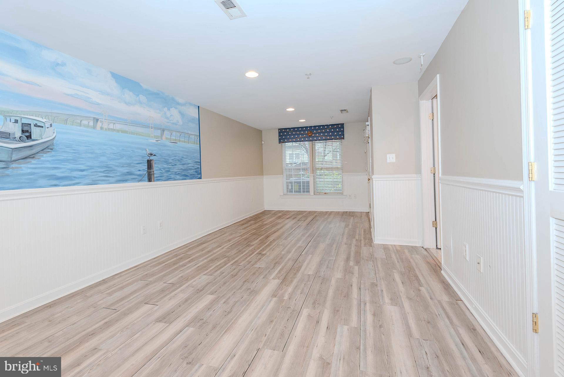 CROFTON MANOR - Residential