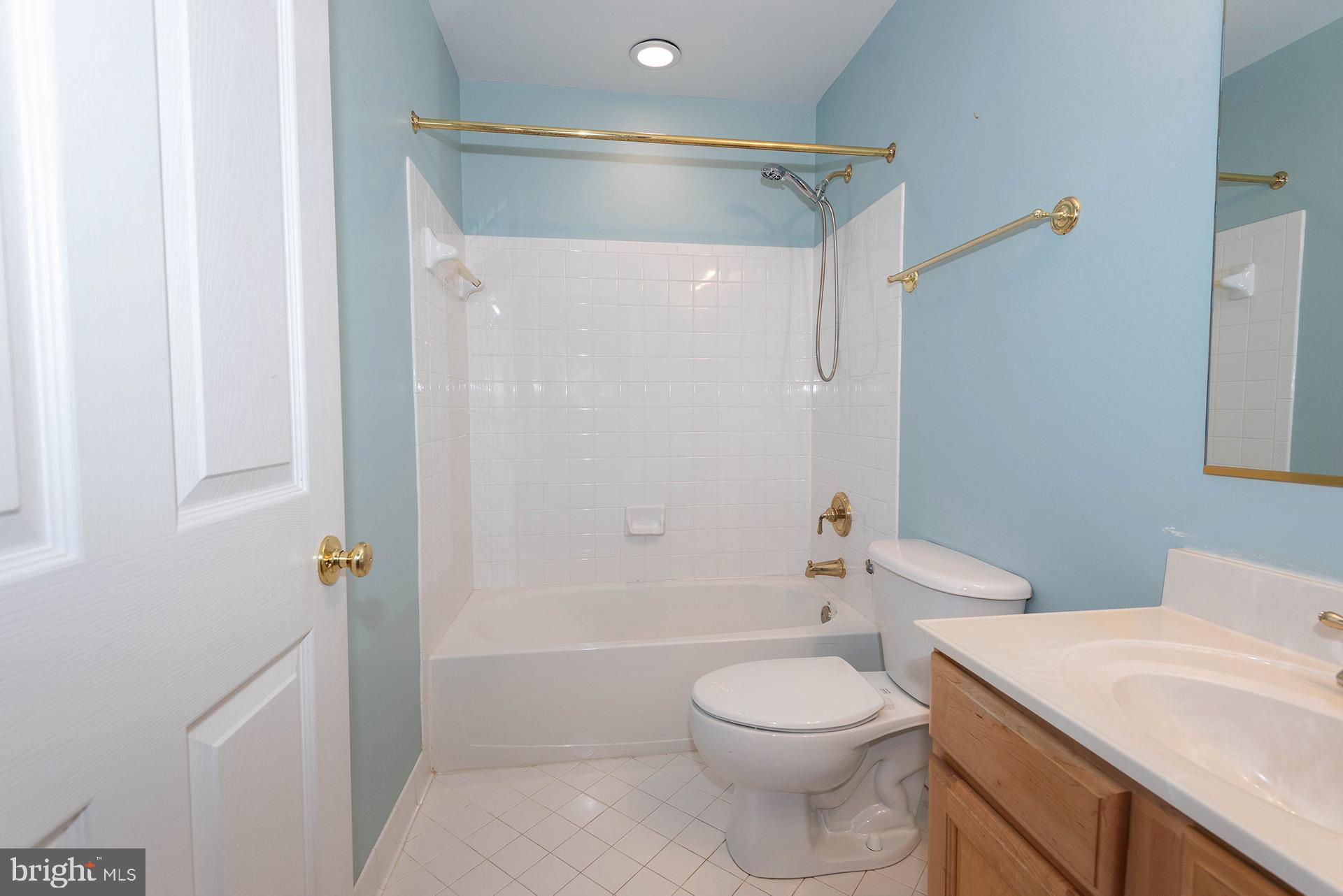 CROFTON MANOR - Residential