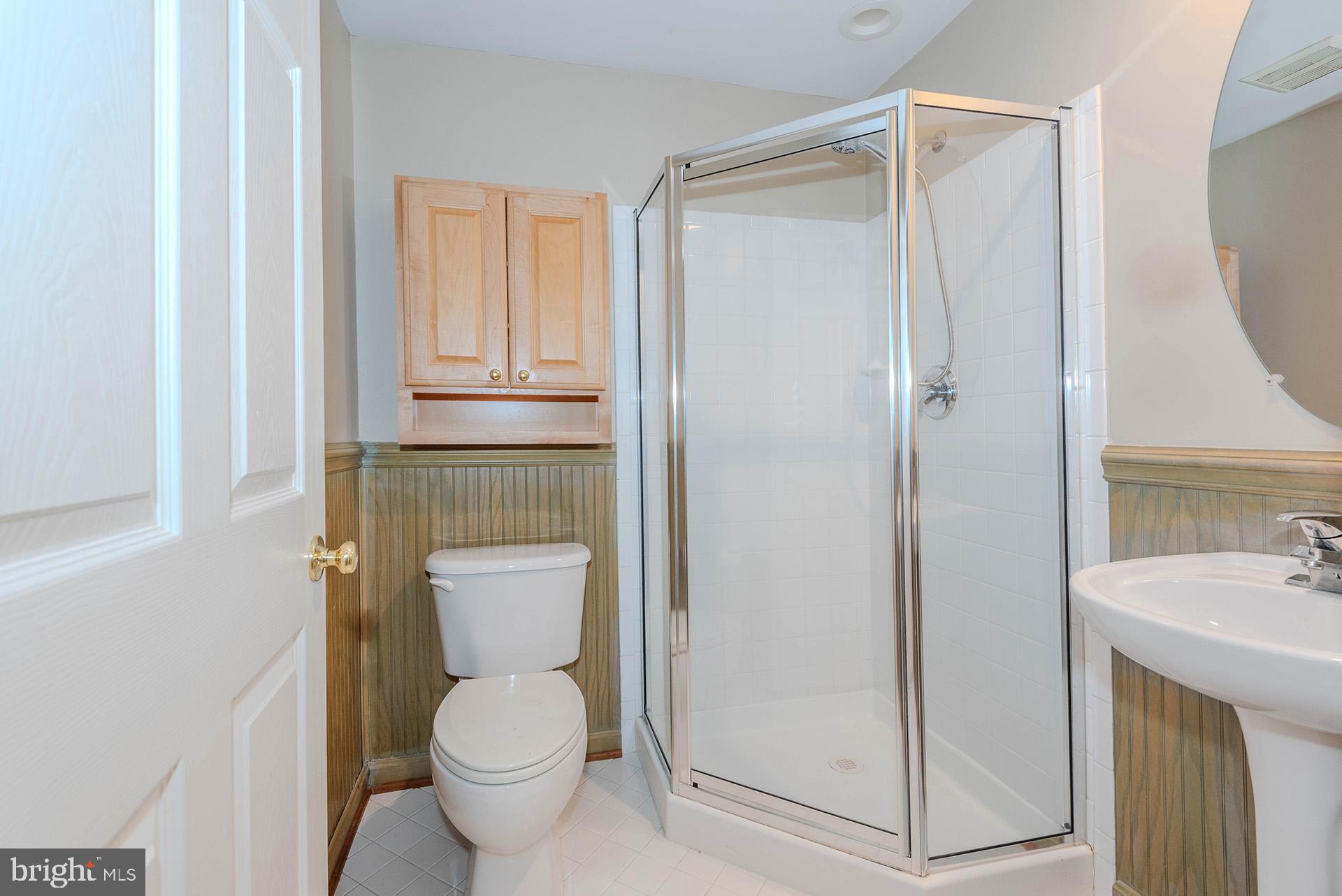 CROFTON MANOR - Residential