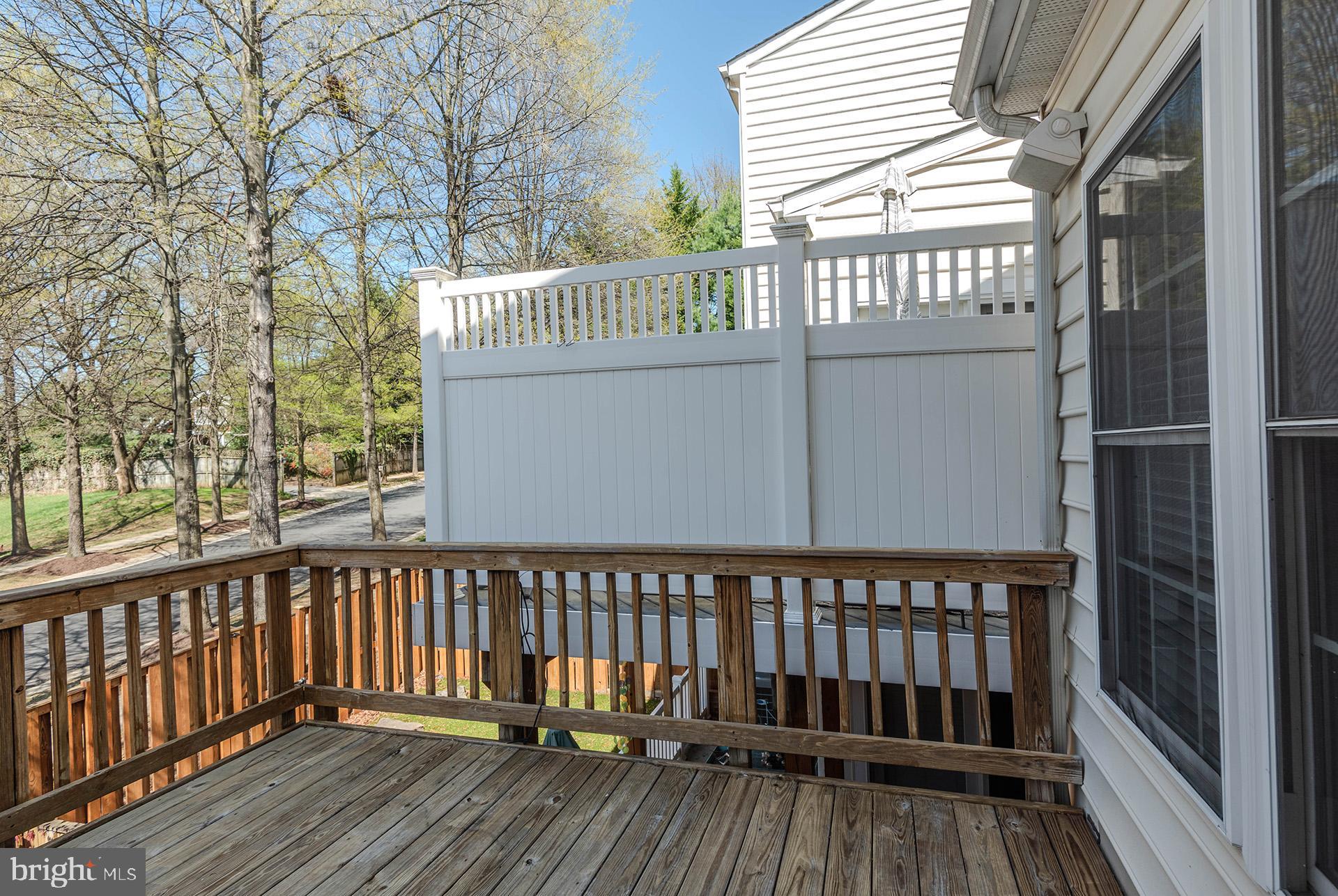 CROFTON MANOR - Residential