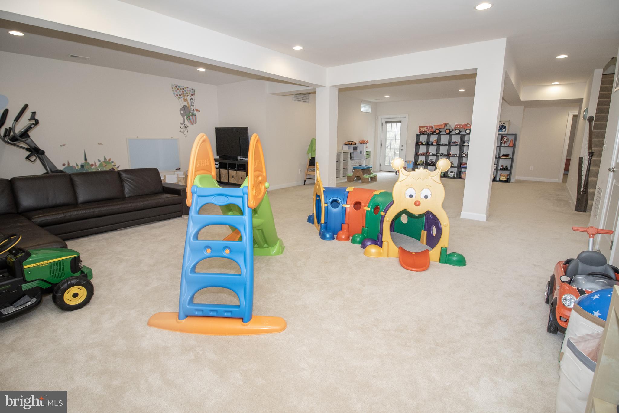 KIRKPATRICK WEST - Residential