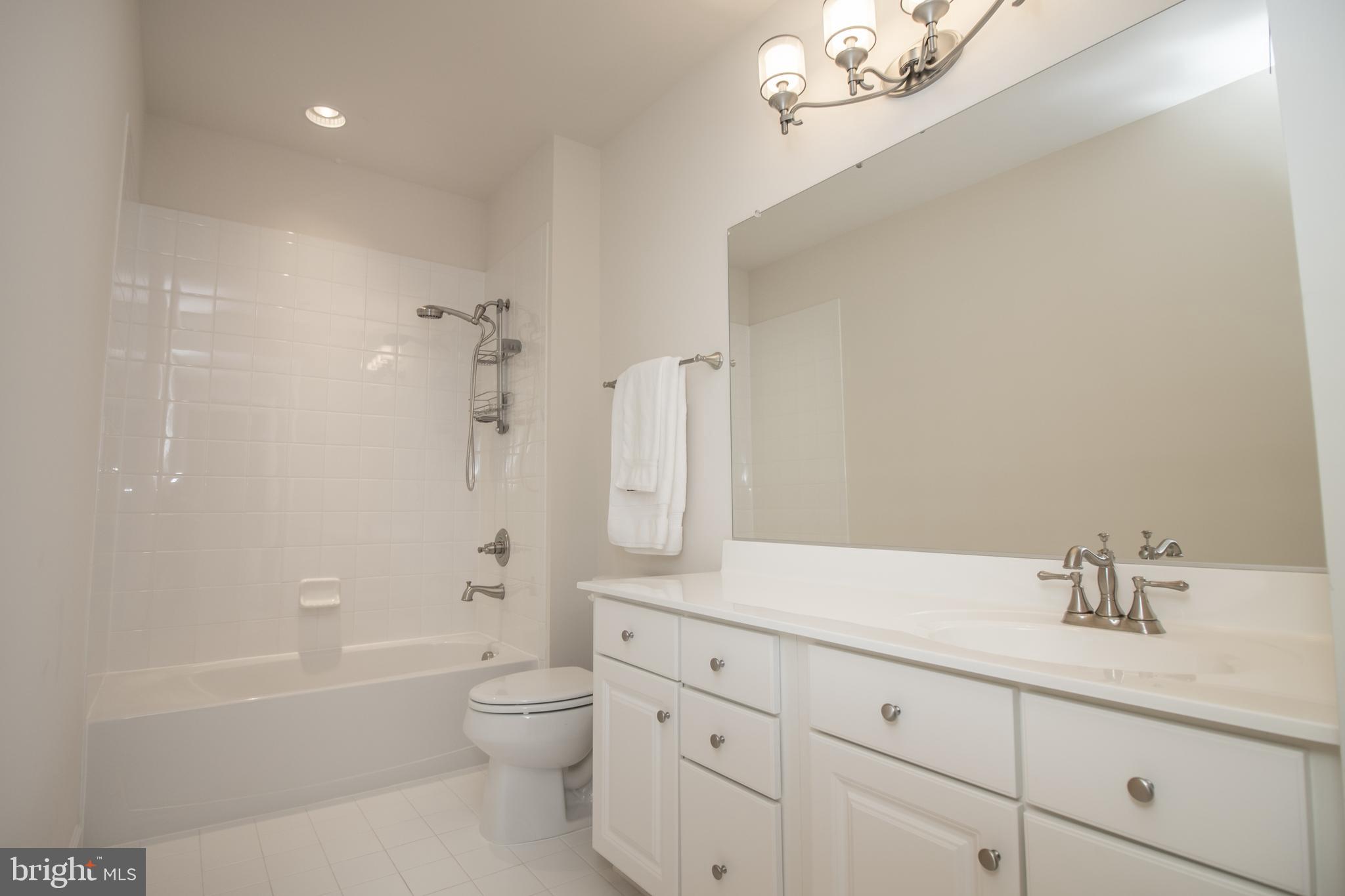 KIRKPATRICK WEST - Residential
