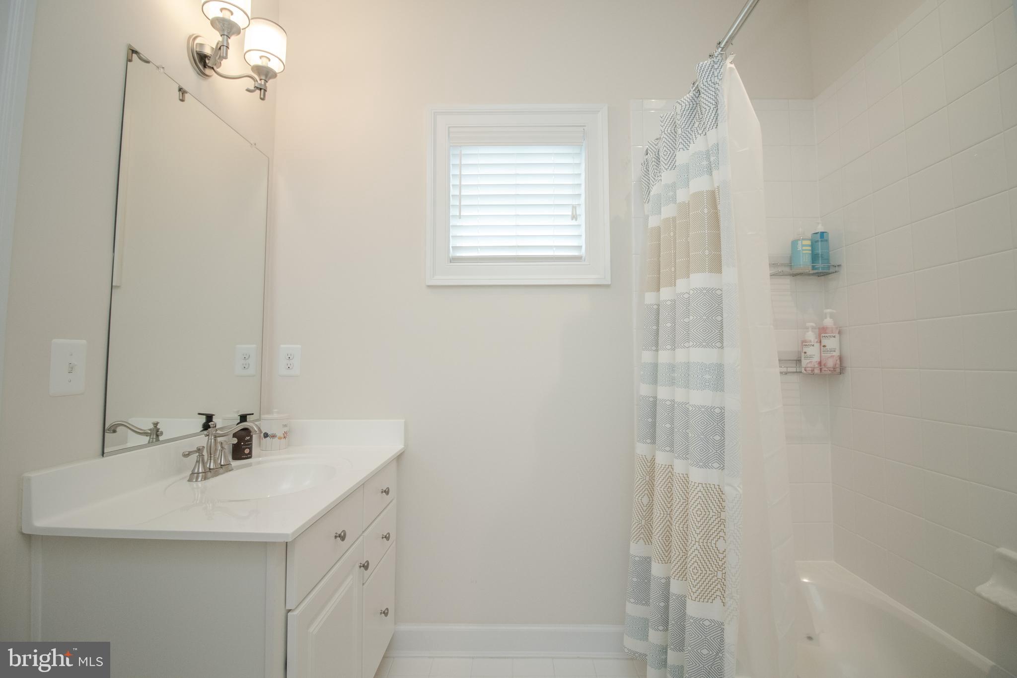 KIRKPATRICK WEST - Residential