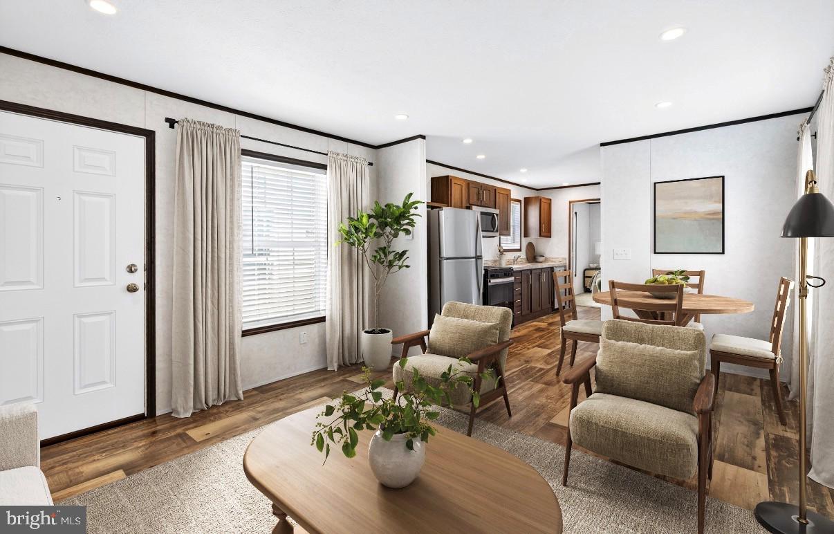 1446 GIBSON ROAD UNIT #T B-9