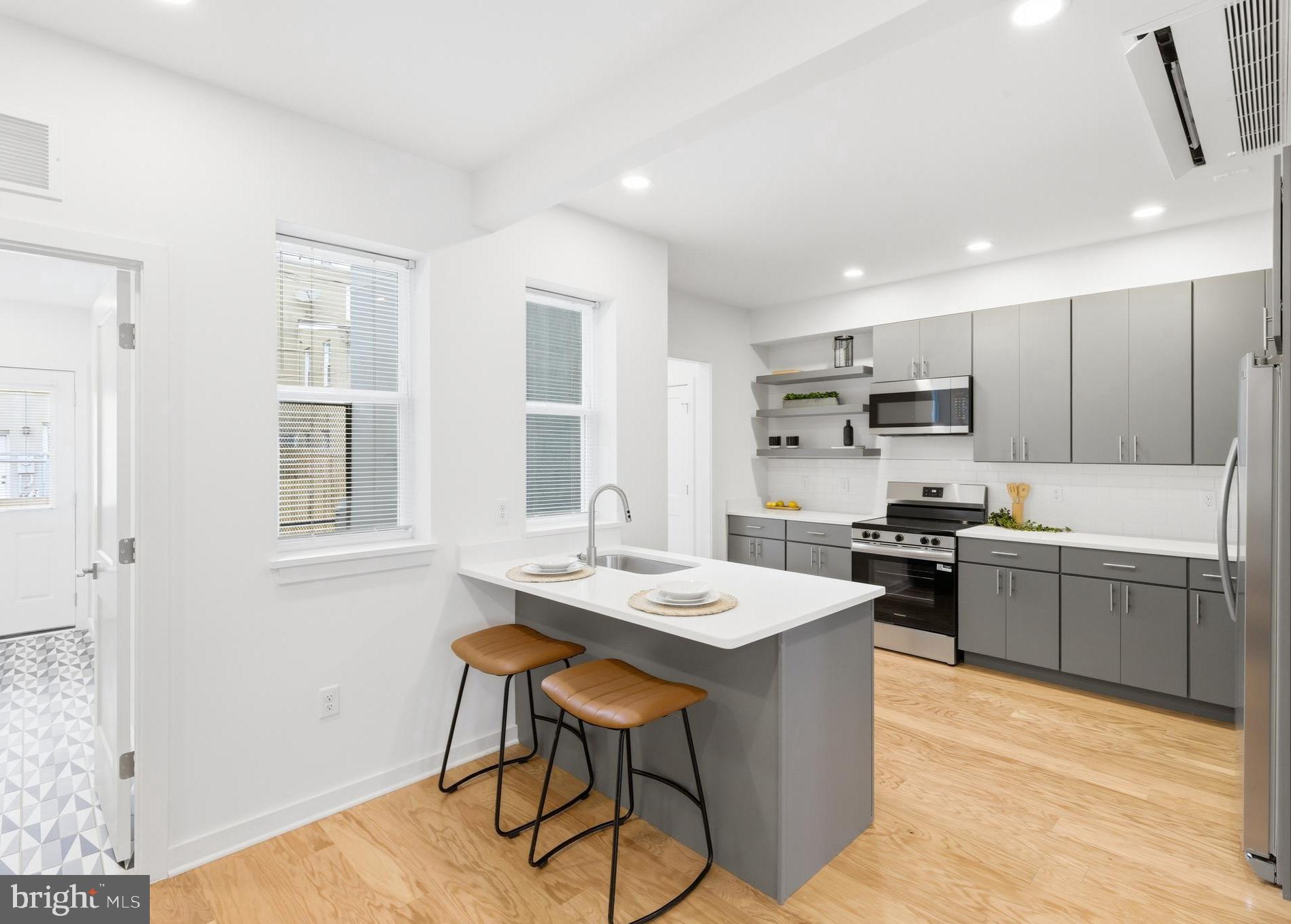 726 MURA STREET