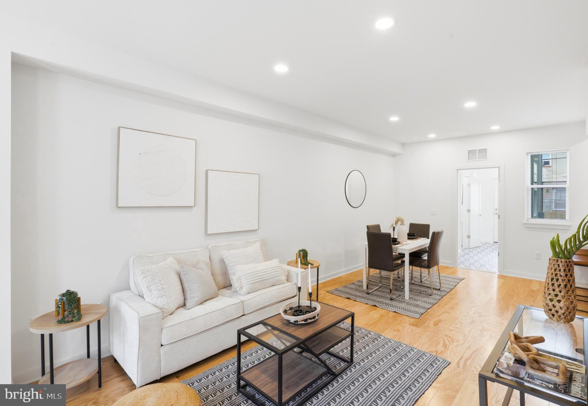 726 MURA STREET