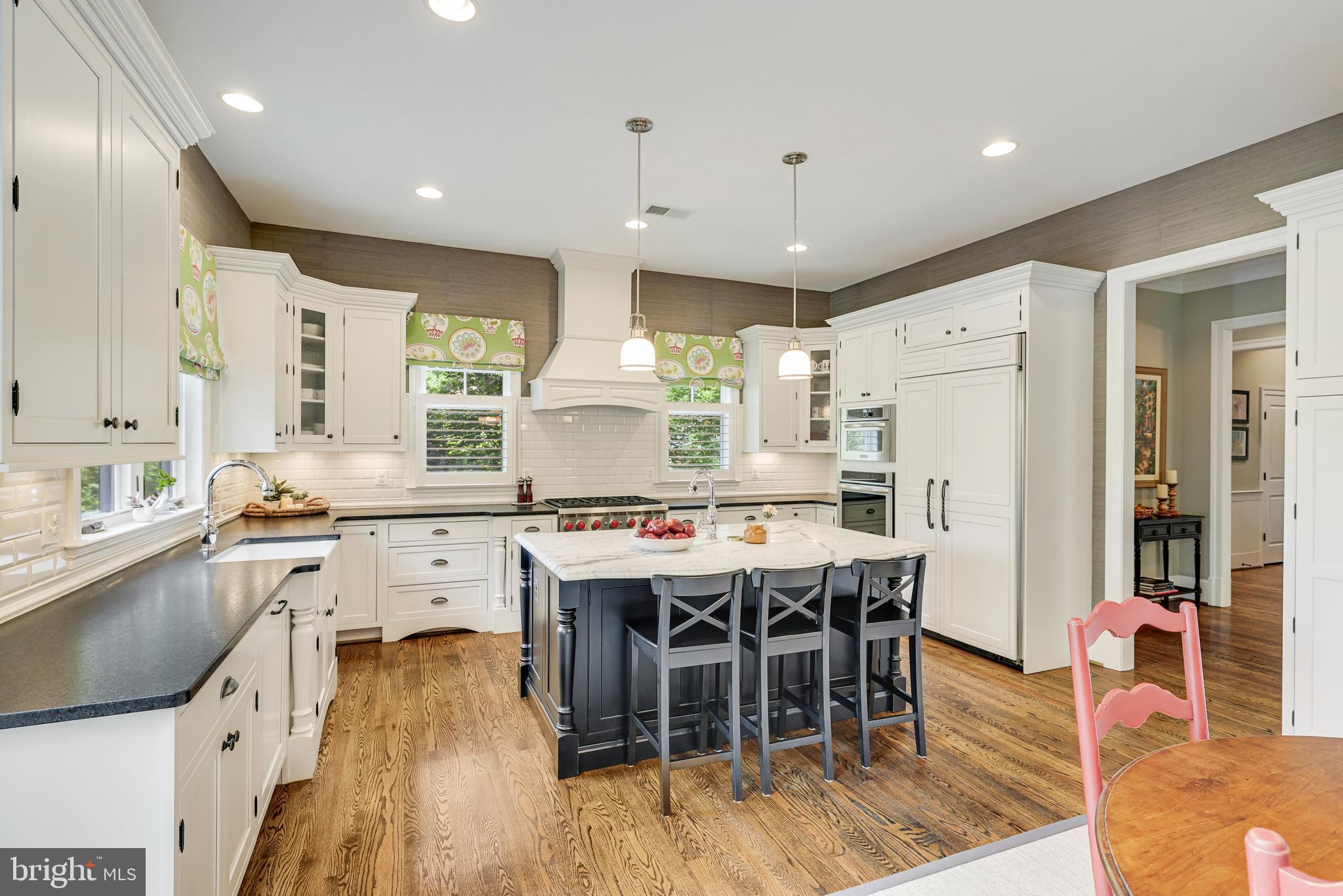 SALONA VILLAGE - Residential