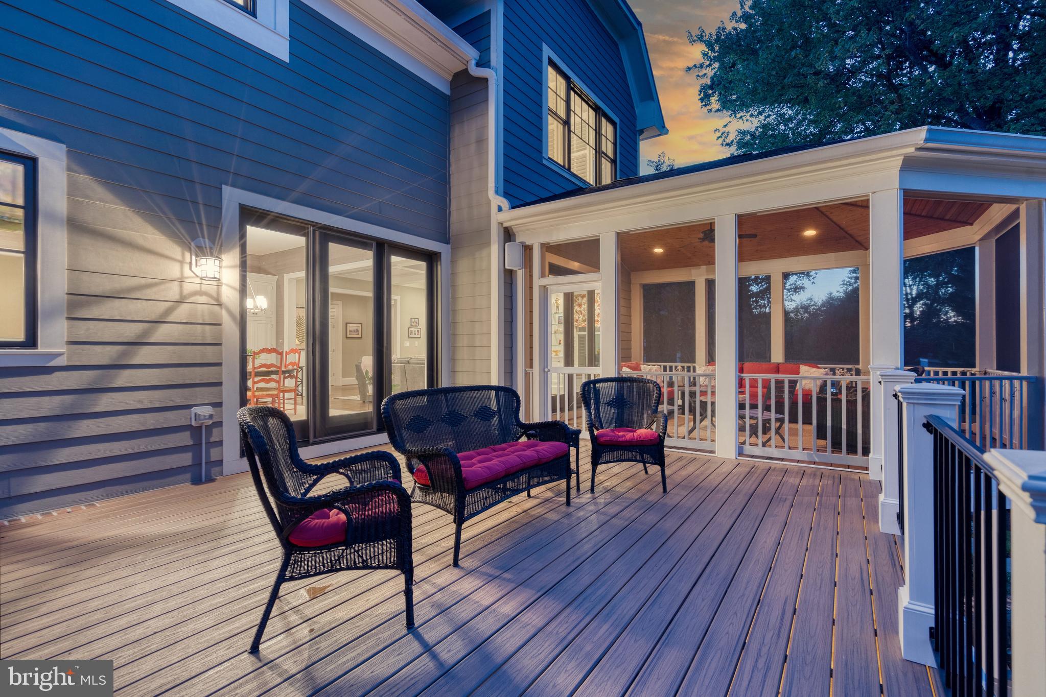 SALONA VILLAGE - Residential