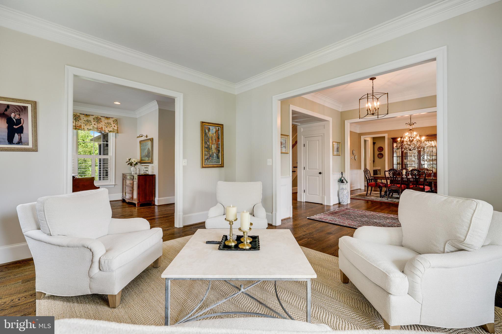 SALONA VILLAGE - Residential