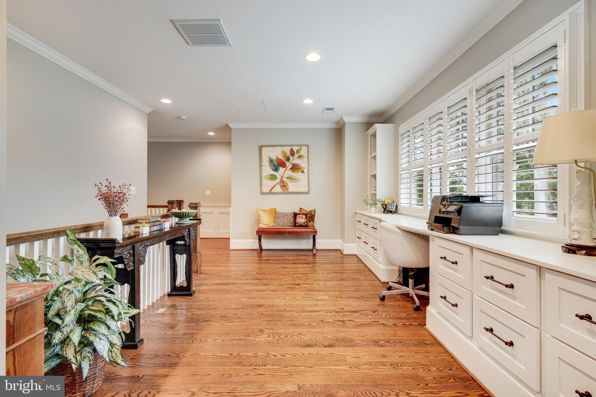 SALONA VILLAGE - Residential