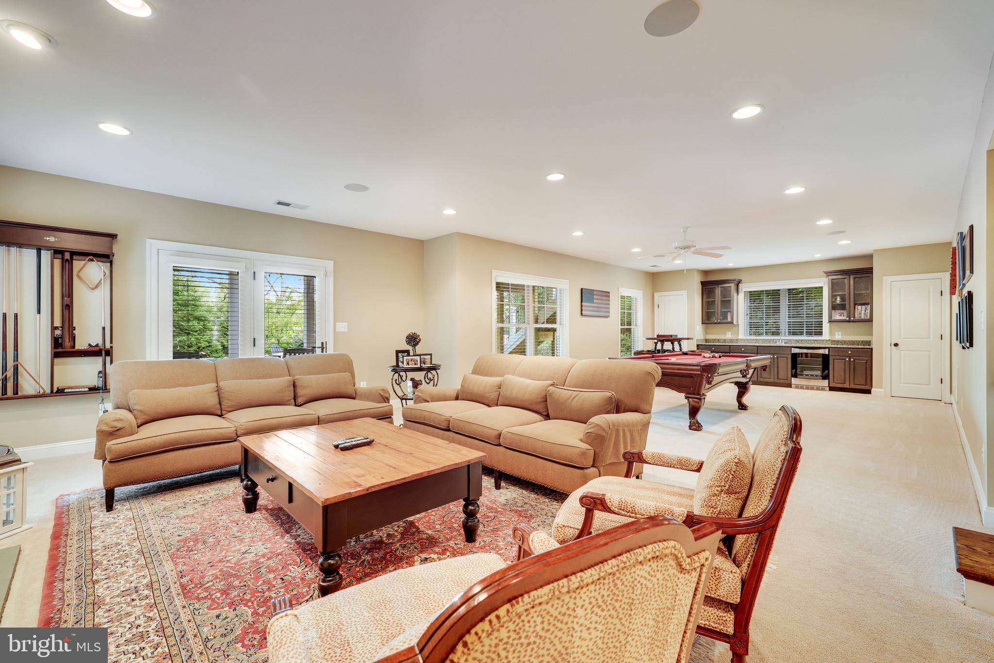 SALONA VILLAGE - Residential