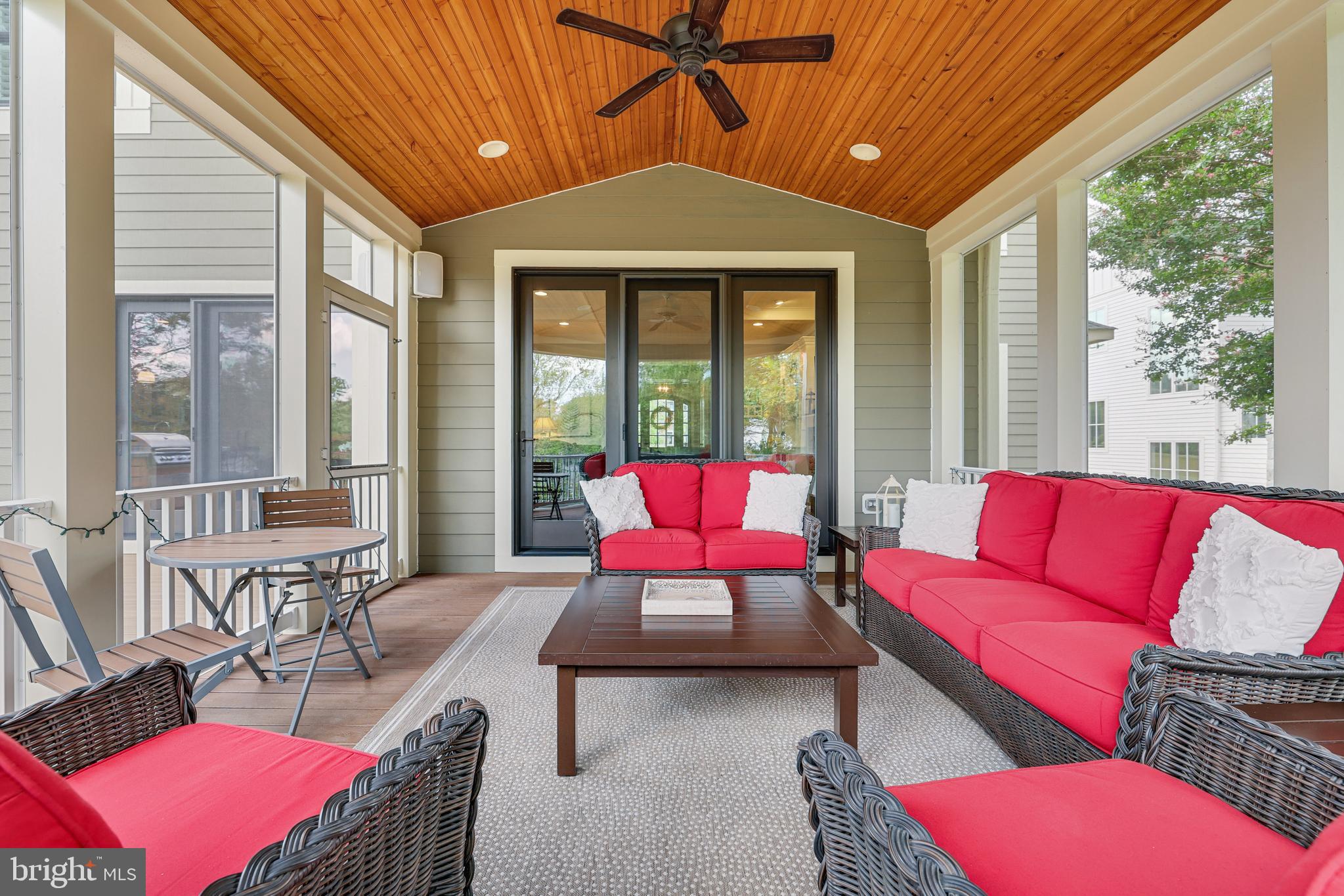 SALONA VILLAGE - Residential