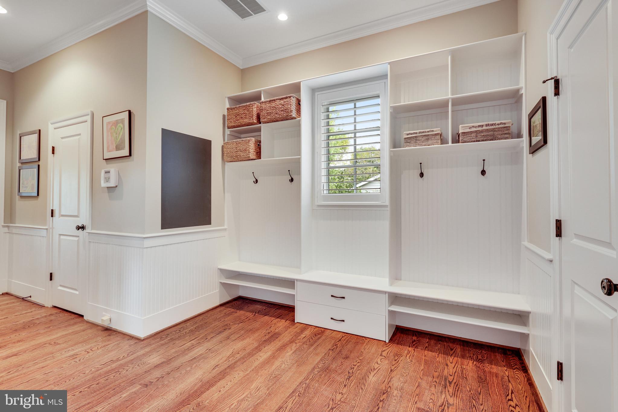 SALONA VILLAGE - Residential