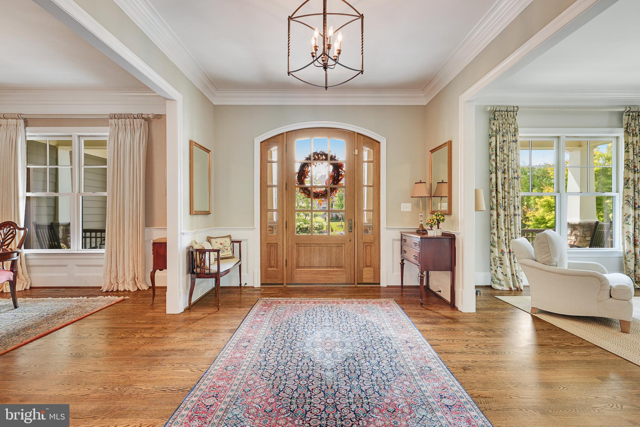 SALONA VILLAGE - Residential