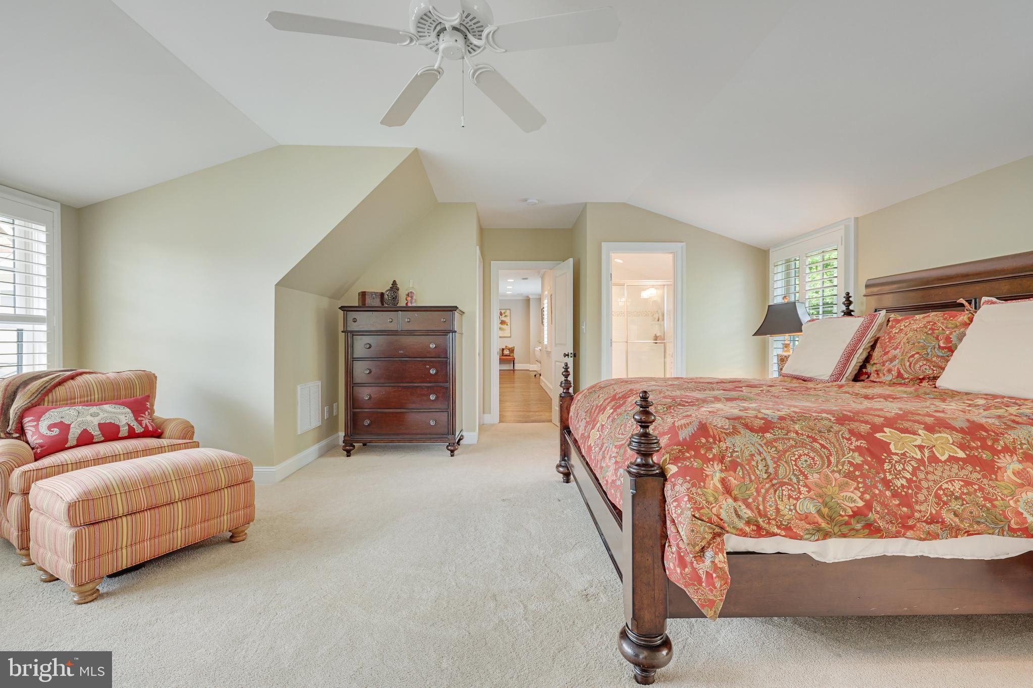 SALONA VILLAGE - Residential