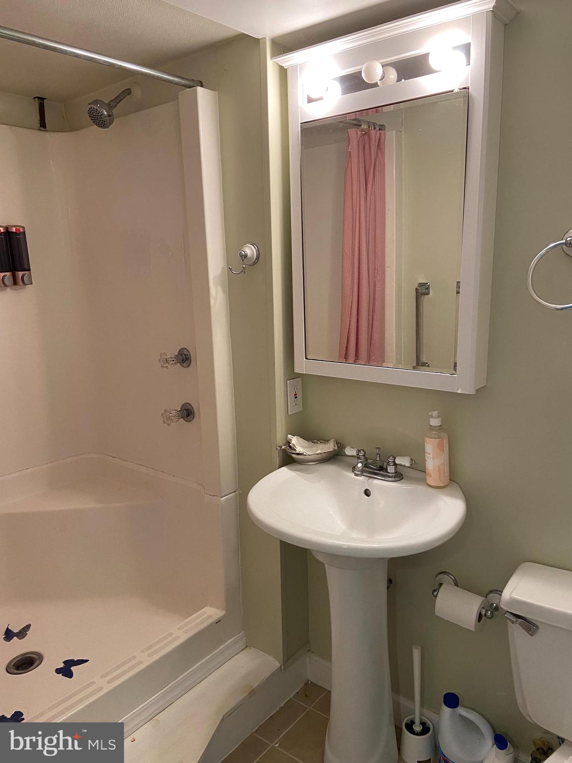 BELMONT SOUTH - Residential Lease