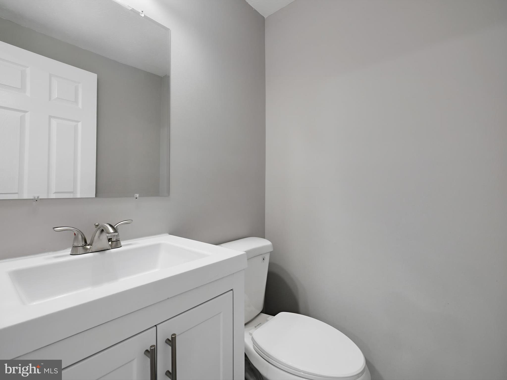 ELMHURST - Residential