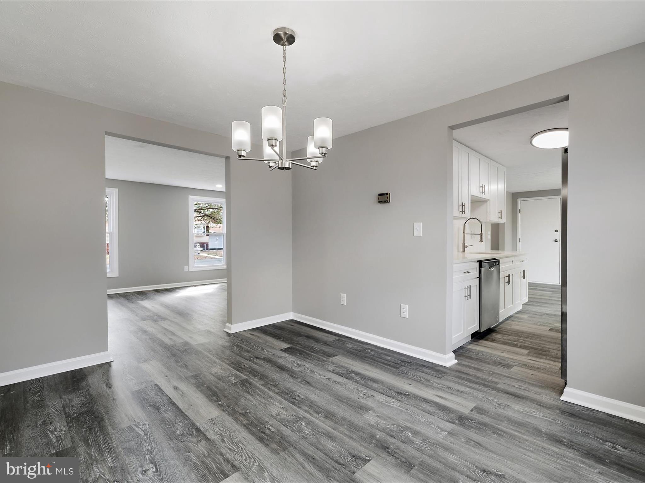 ELMHURST - Residential