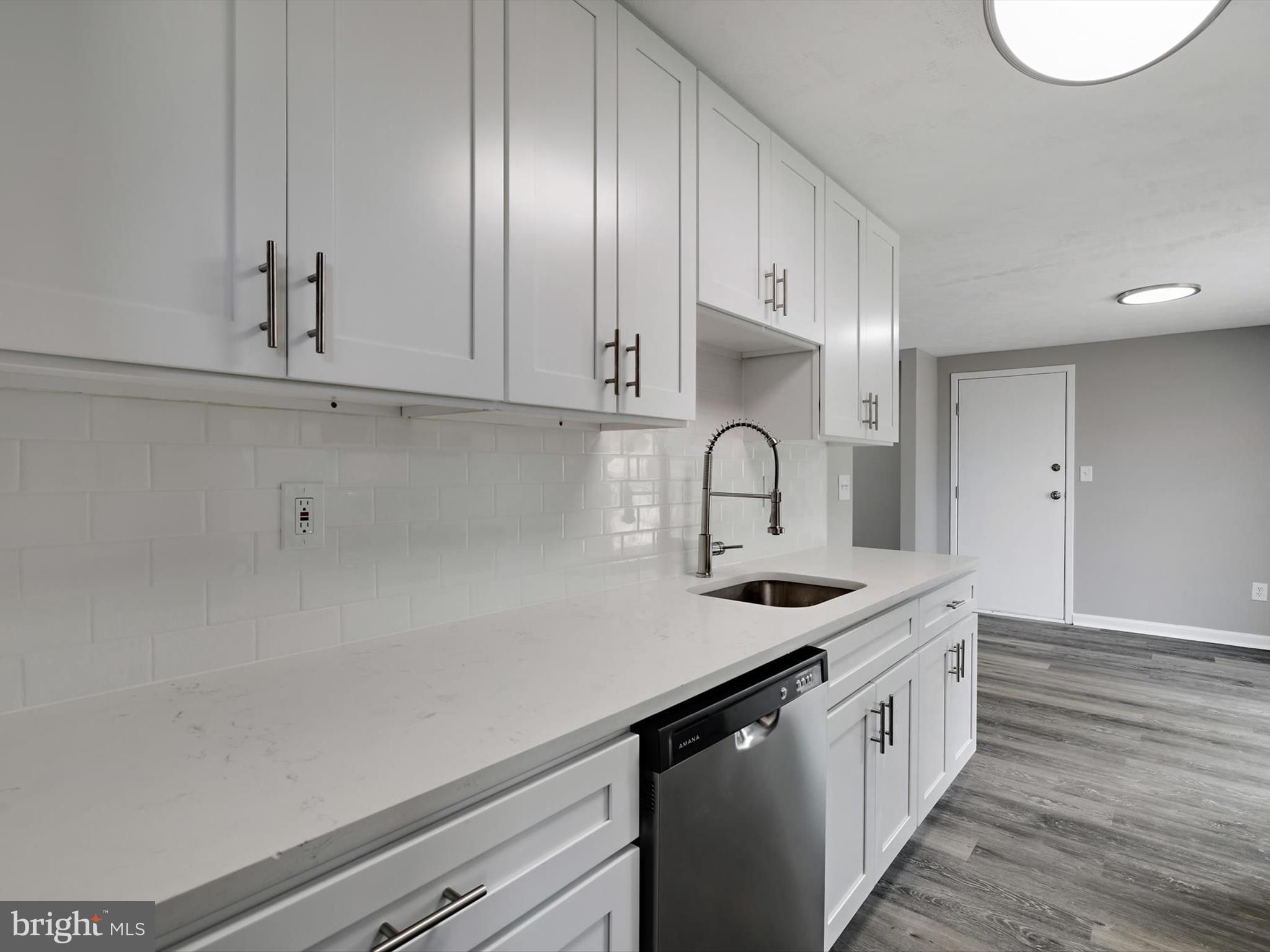 ELMHURST - Residential