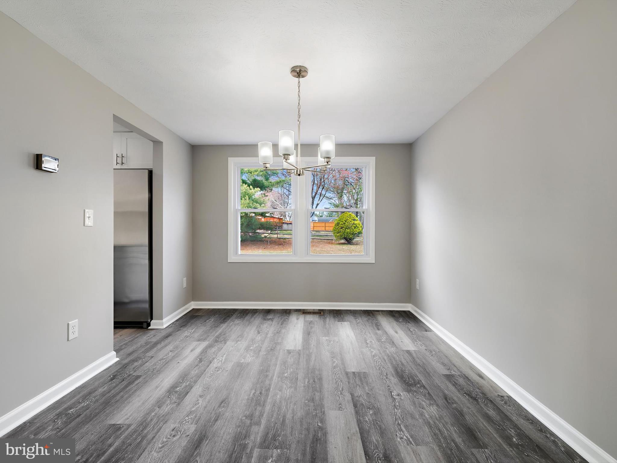 ELMHURST - Residential