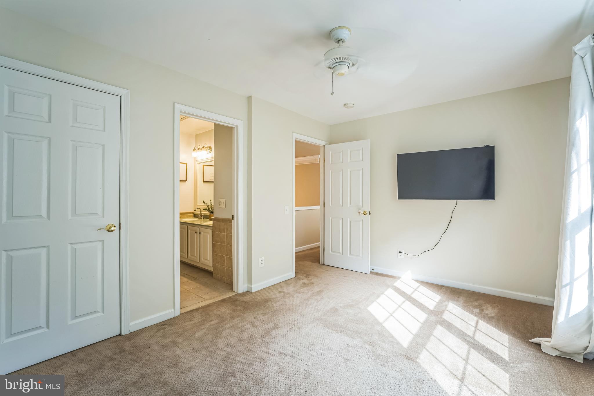 VISTA BROOKE - Residential