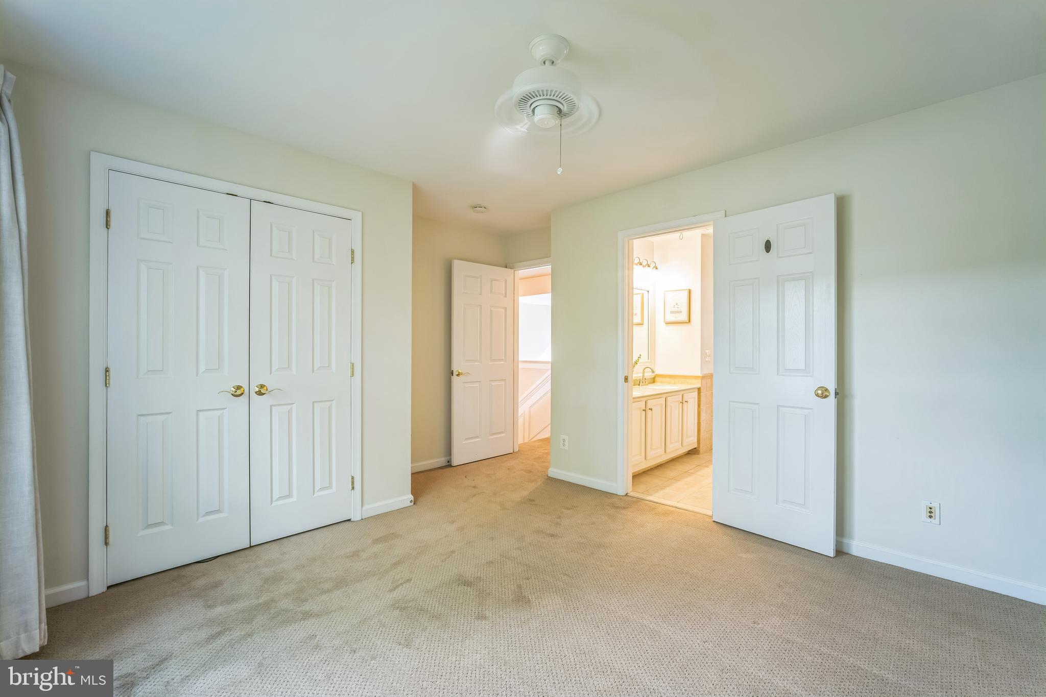 VISTA BROOKE - Residential