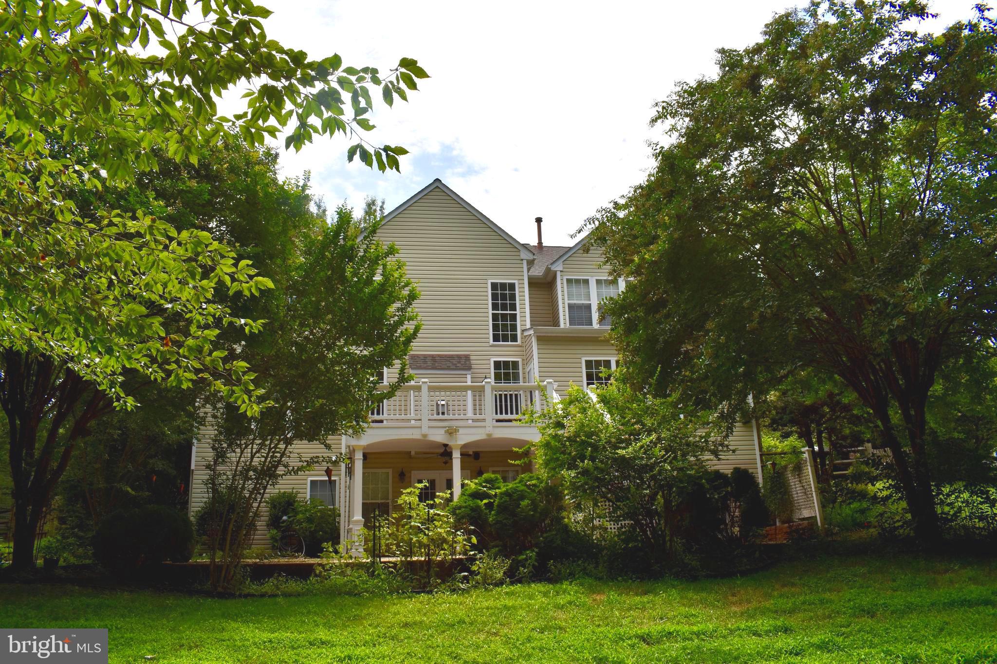 7690 VISIONARY COURT