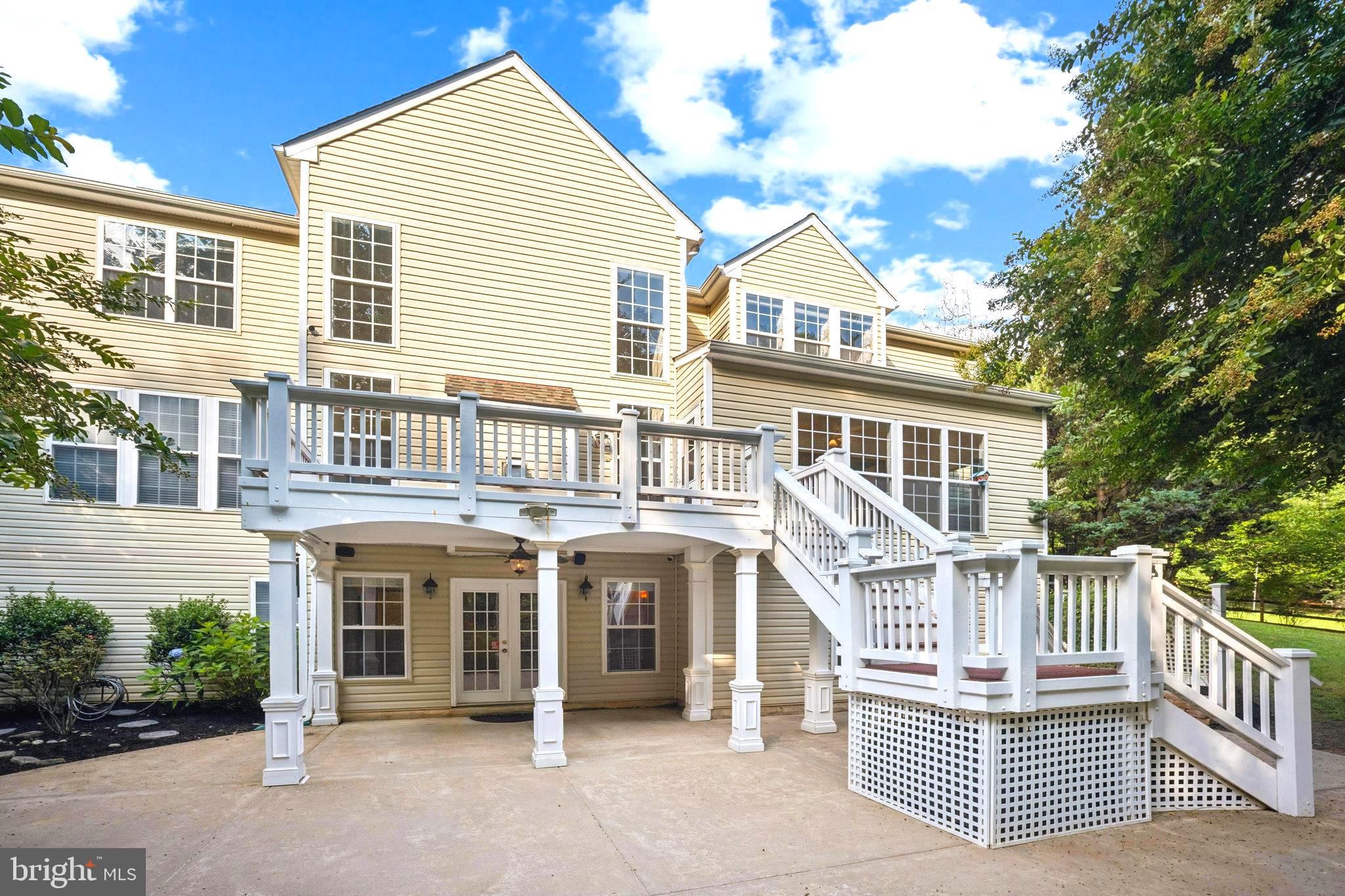 VISTA BROOKE - Residential