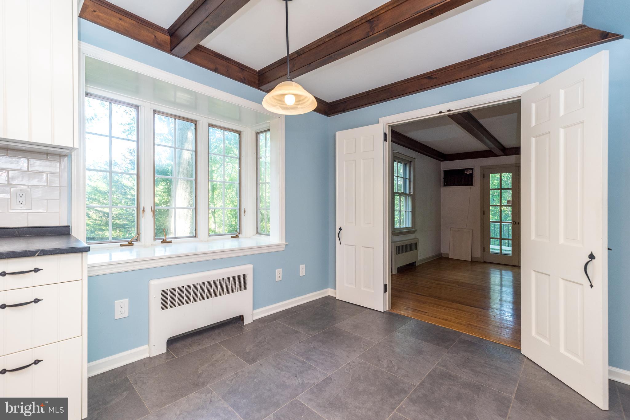TOWER HILL - Residential