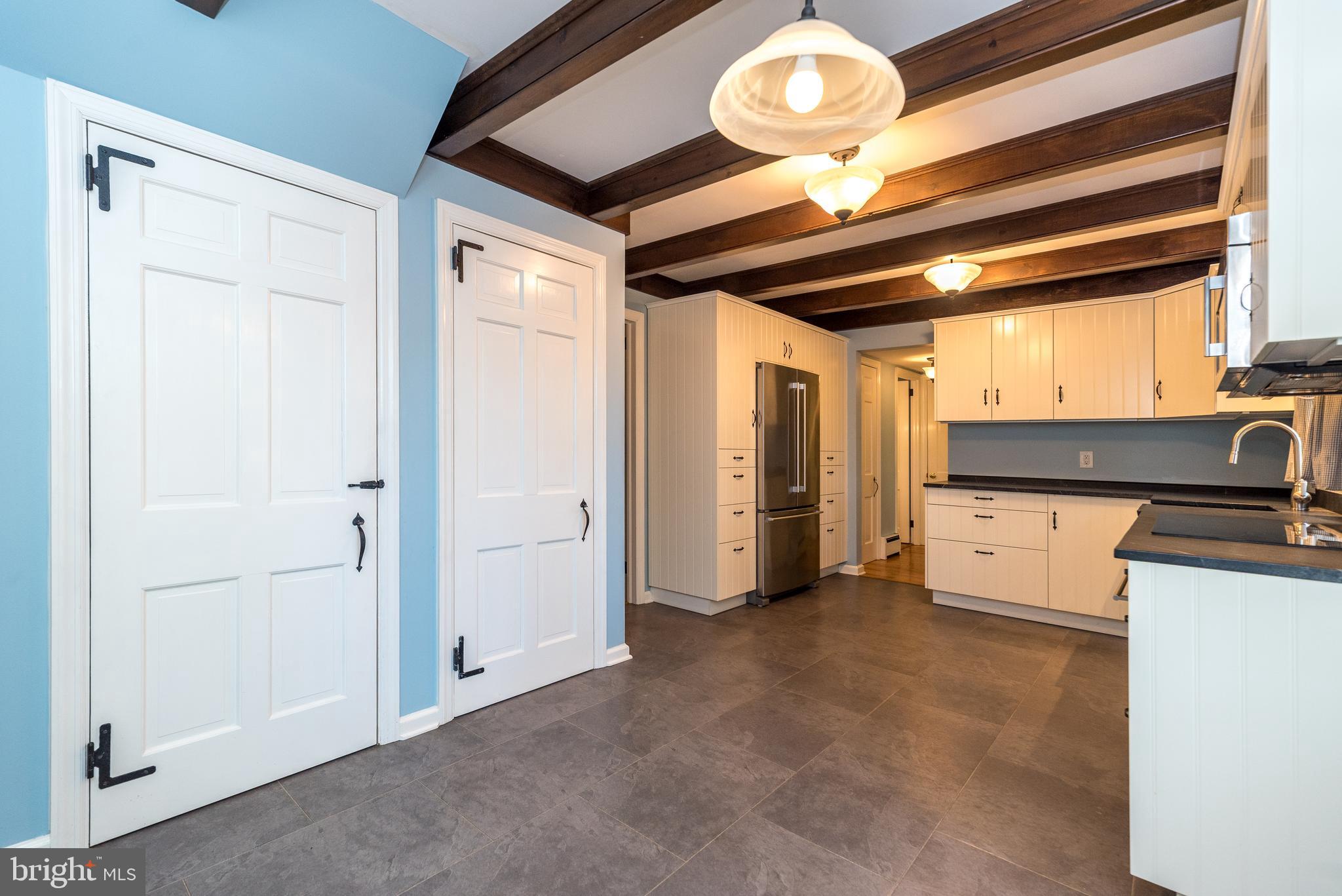 TOWER HILL - Residential