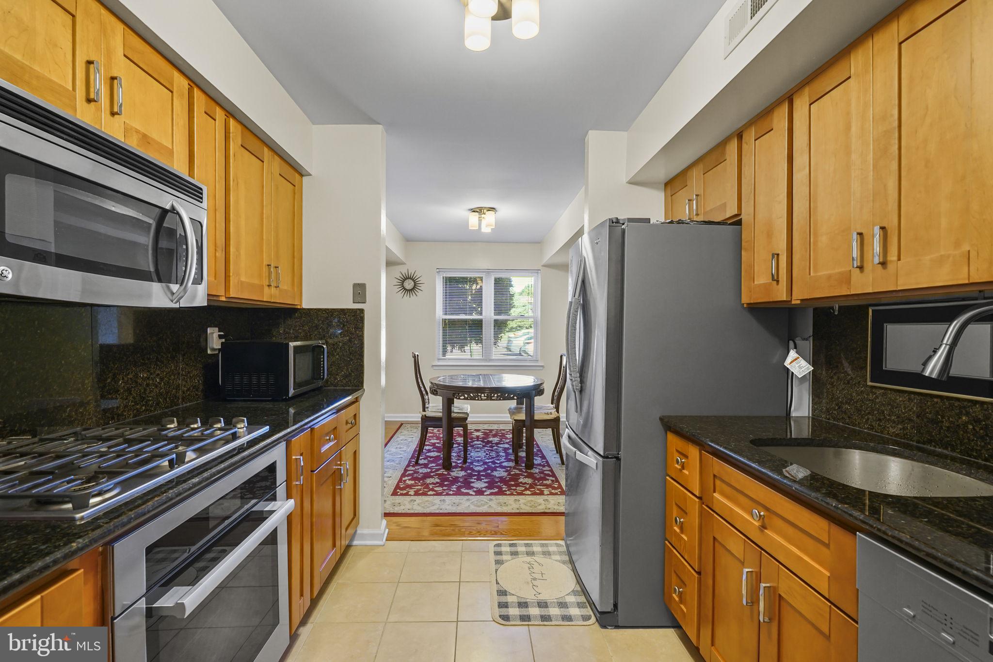 1712 COUNTRY MILL DRIVE